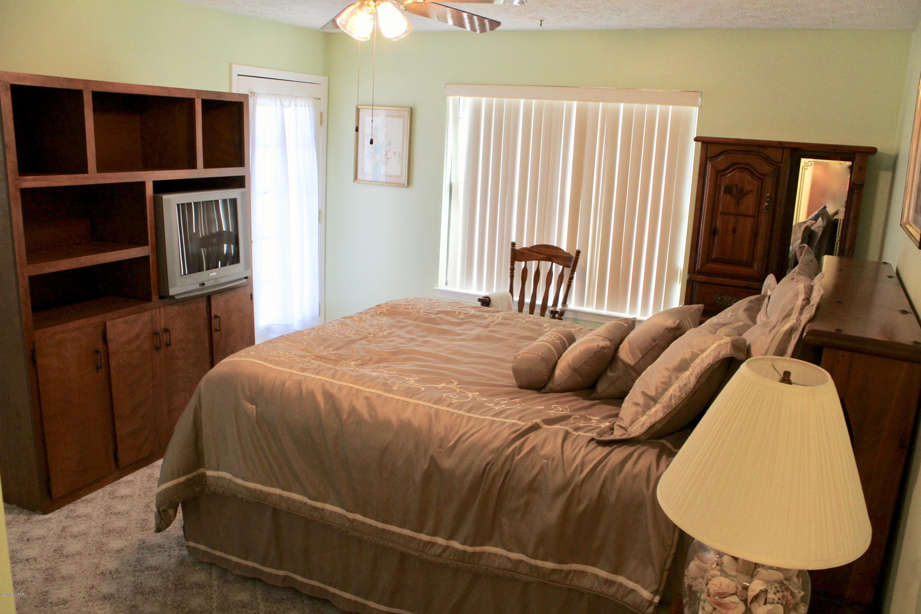 Greenwood Estates 2 - Residential Lease