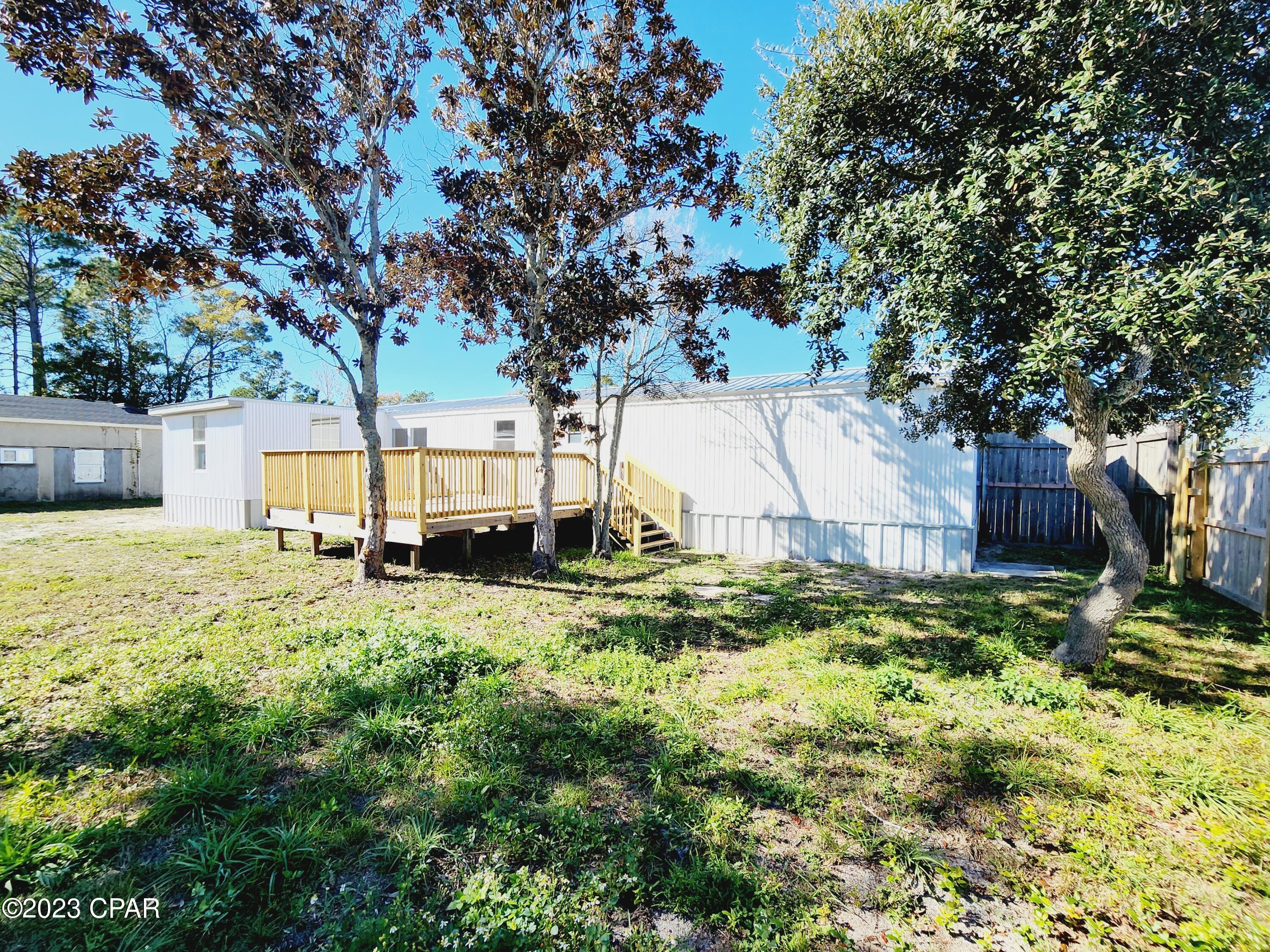 North Lagoon Oaks - Residential