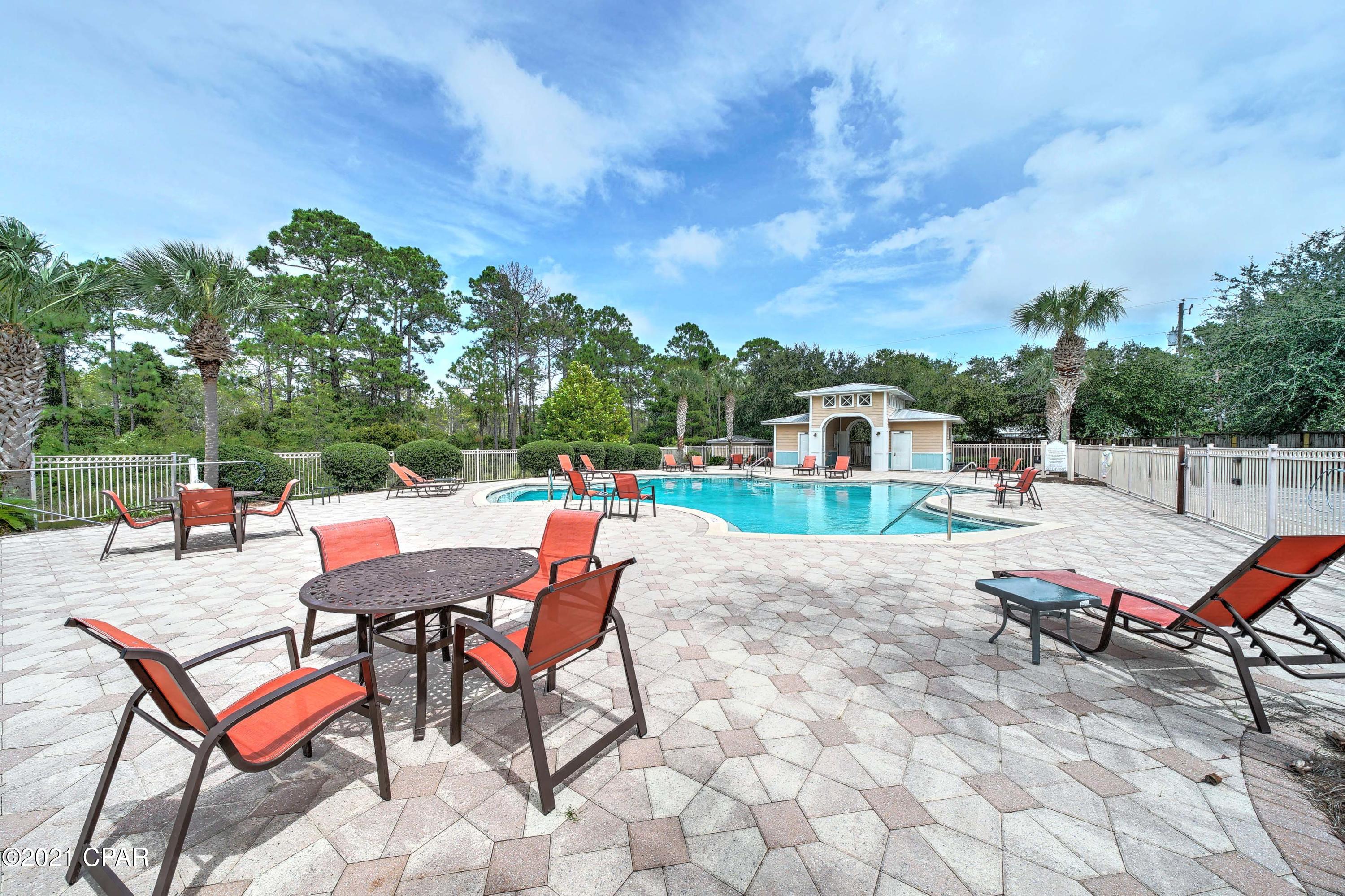 Paradise Grove - Residential