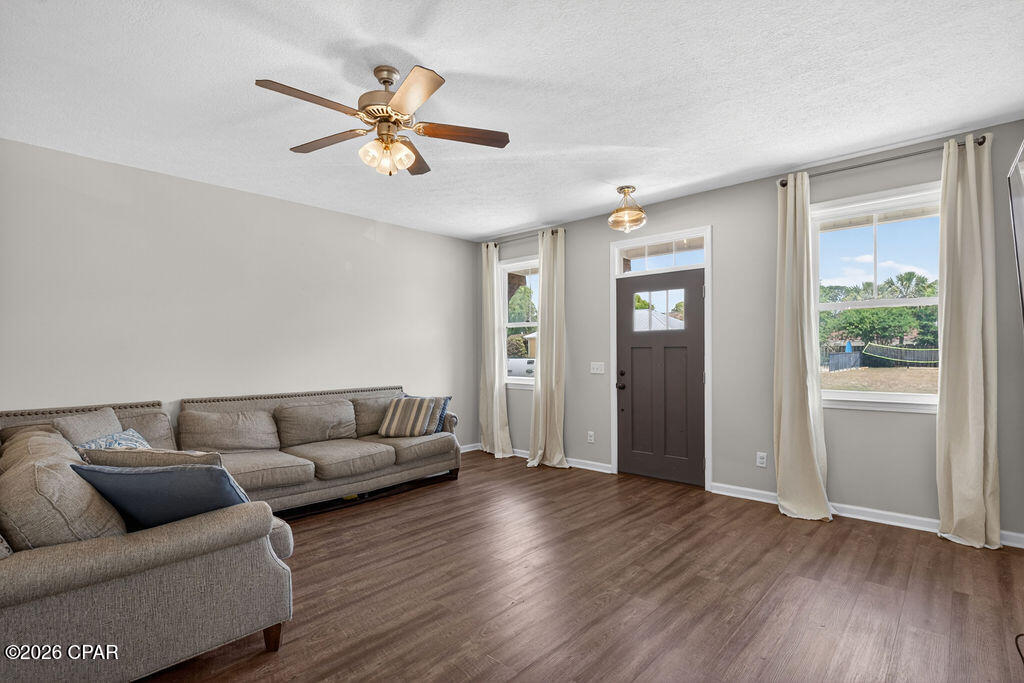 Hidden Lagoon - Residential