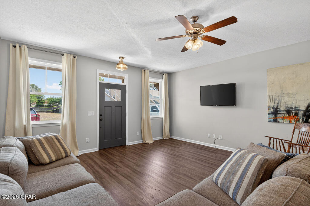 Hidden Lagoon - Residential