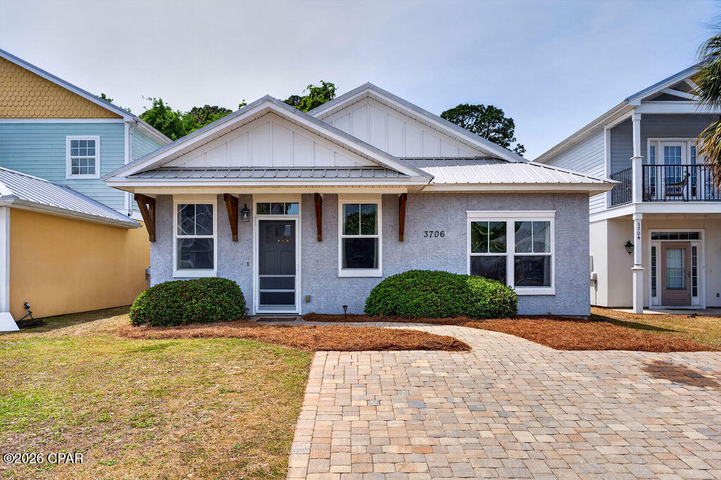 Hidden Lagoon - Residential