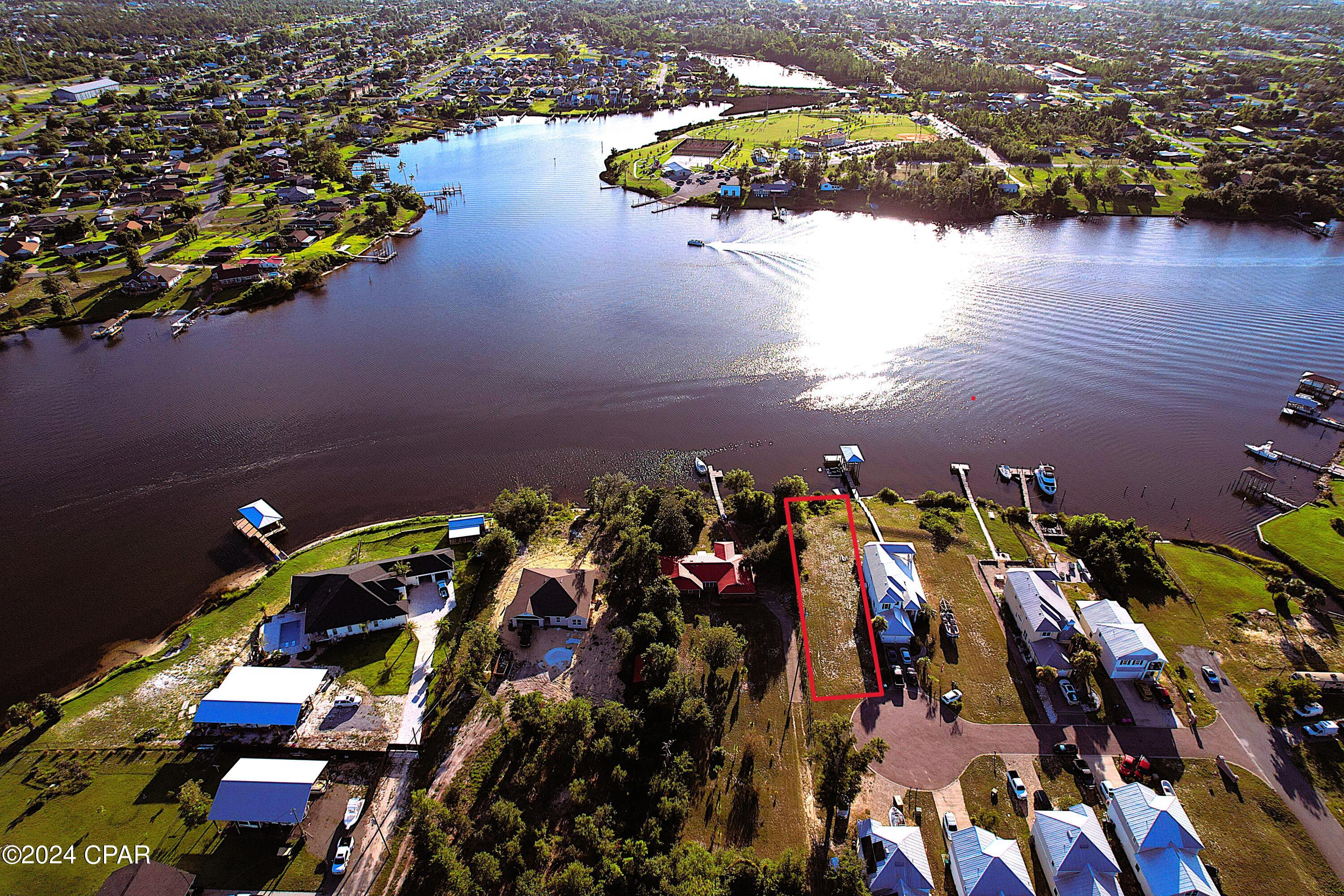 Emerald Coast Yacht Club - Land