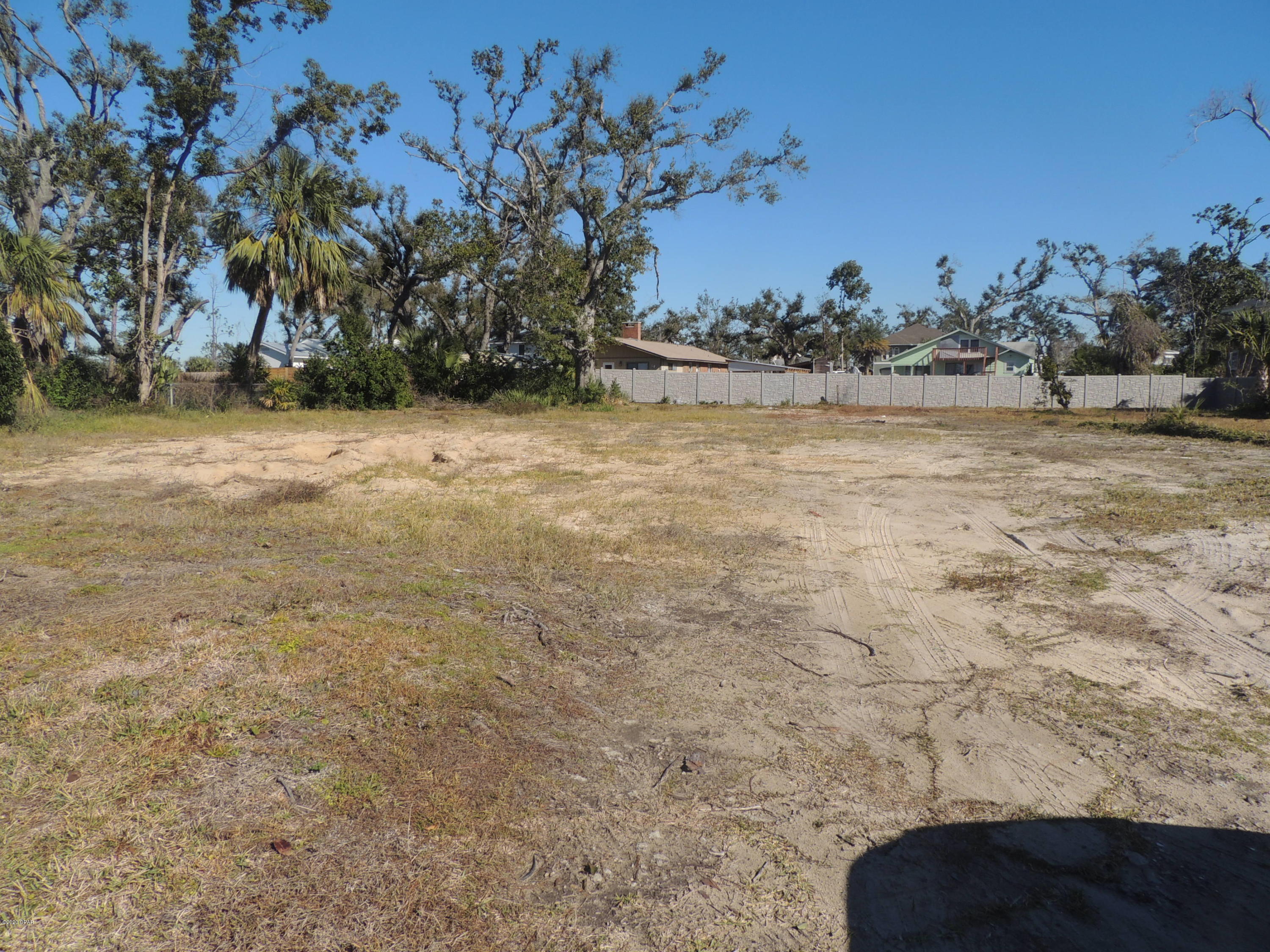 [No Recorded Subdiv] - Land