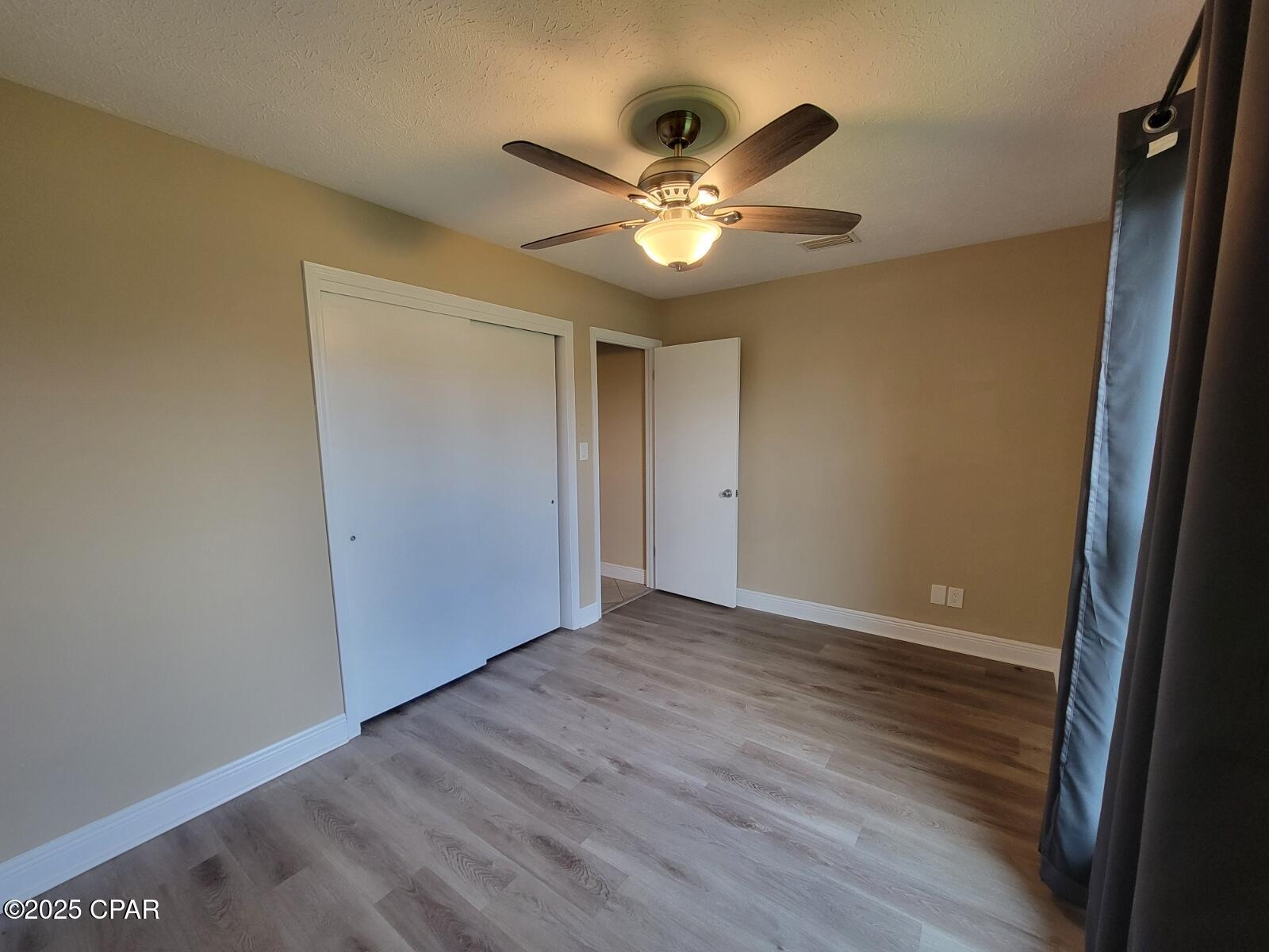 King Estates Unit 2 - Residential Lease