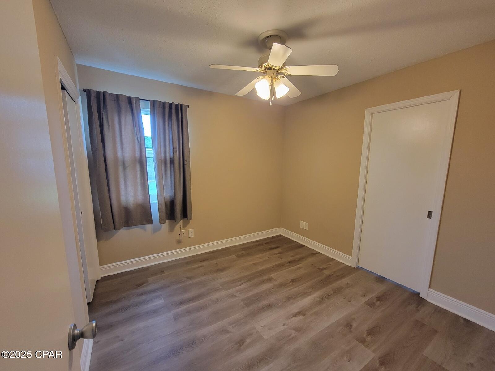 King Estates Unit 2 - Residential Lease