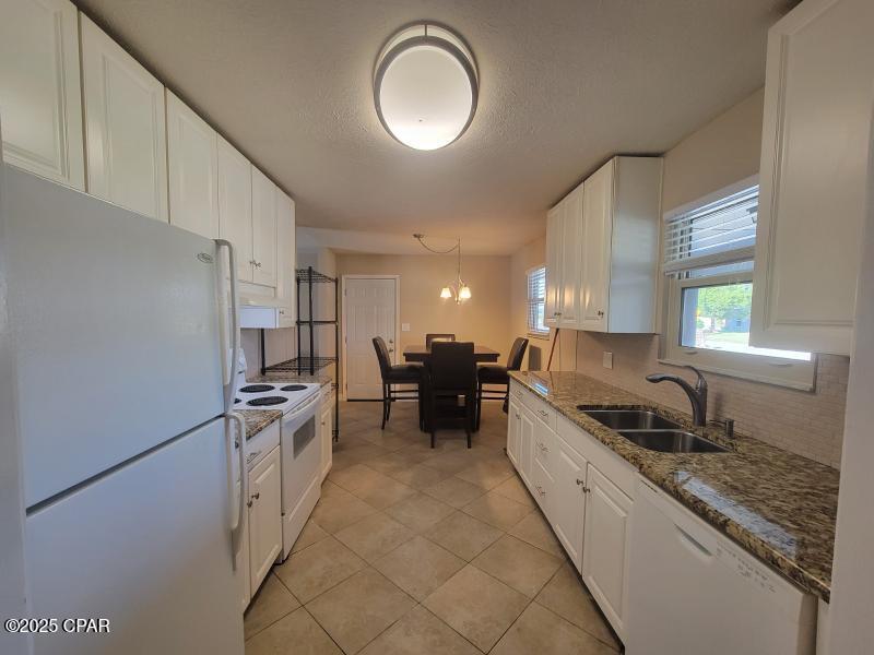 King Estates Unit 2 - Residential Lease