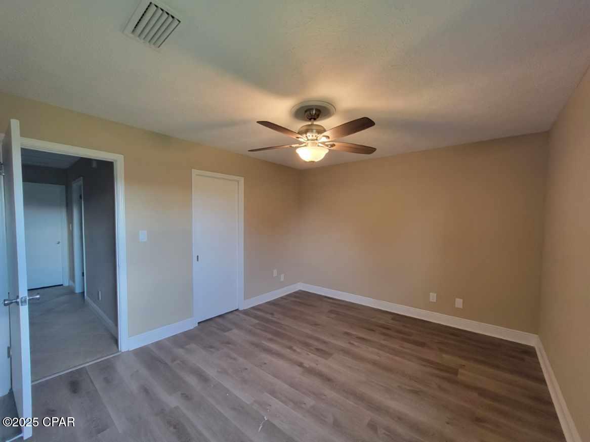 King Estates Unit 2 - Residential Lease