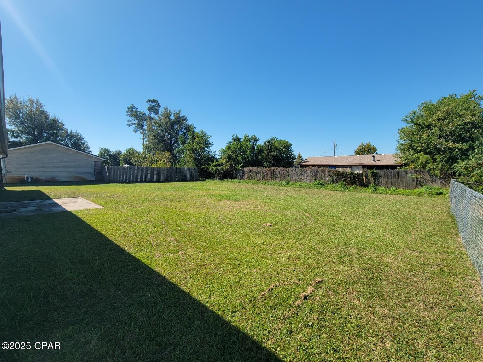 King Estates Unit 2 - Residential Lease