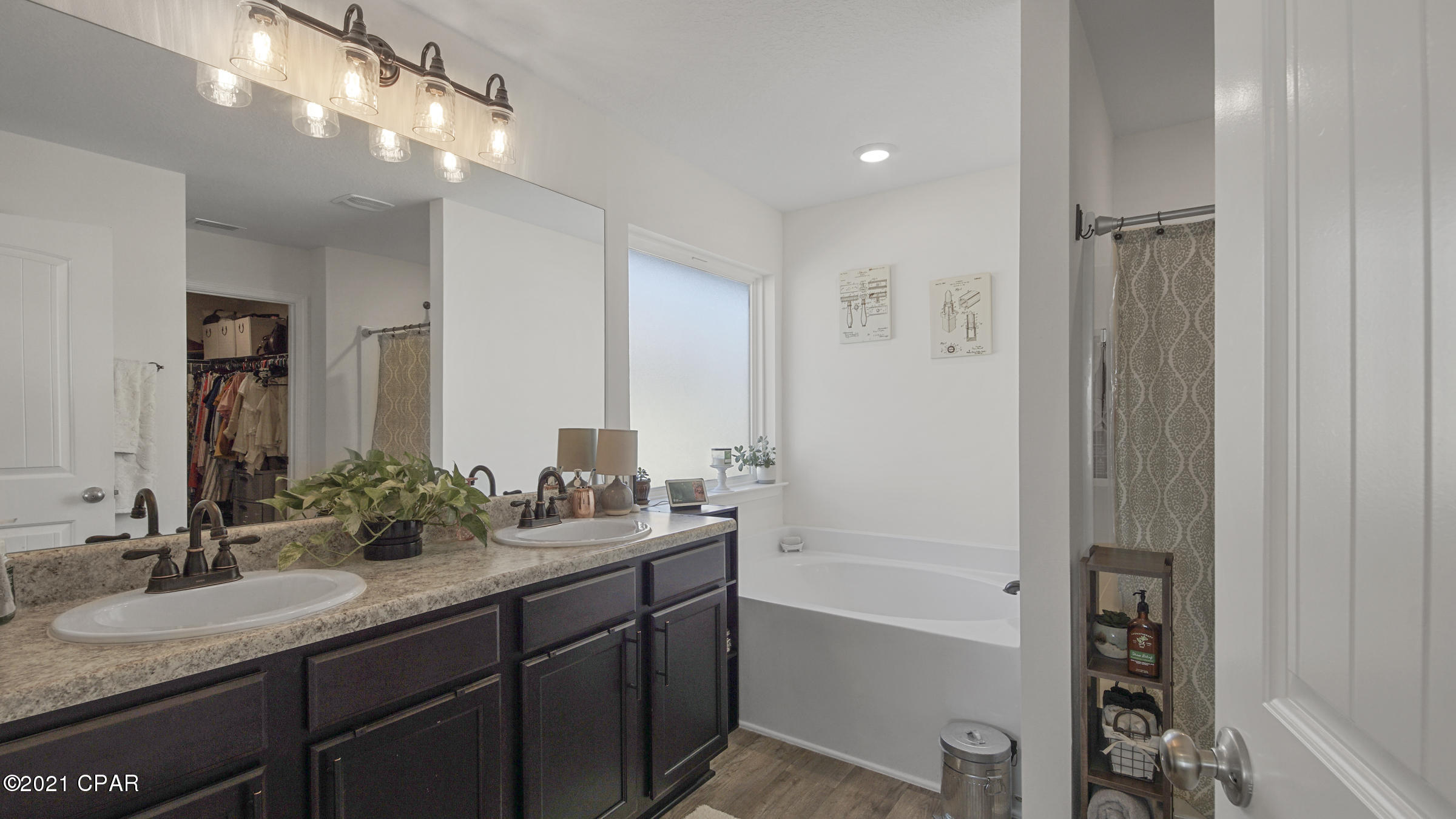 Fanning Bayou - Residential