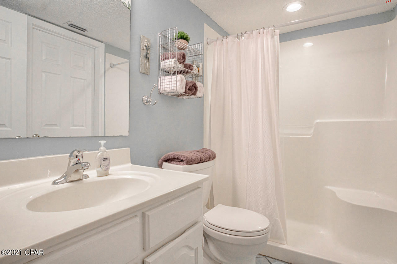 The Commodore - Residential