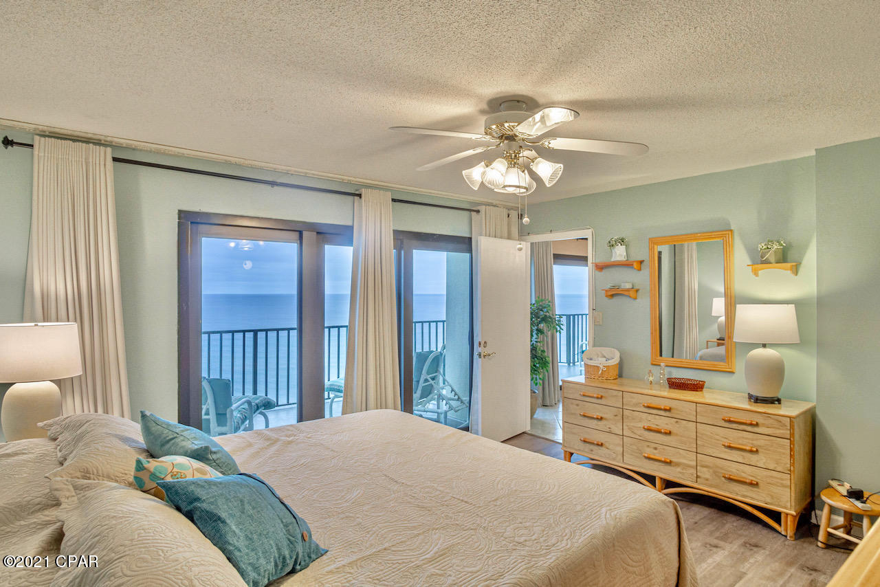 The Commodore - Residential