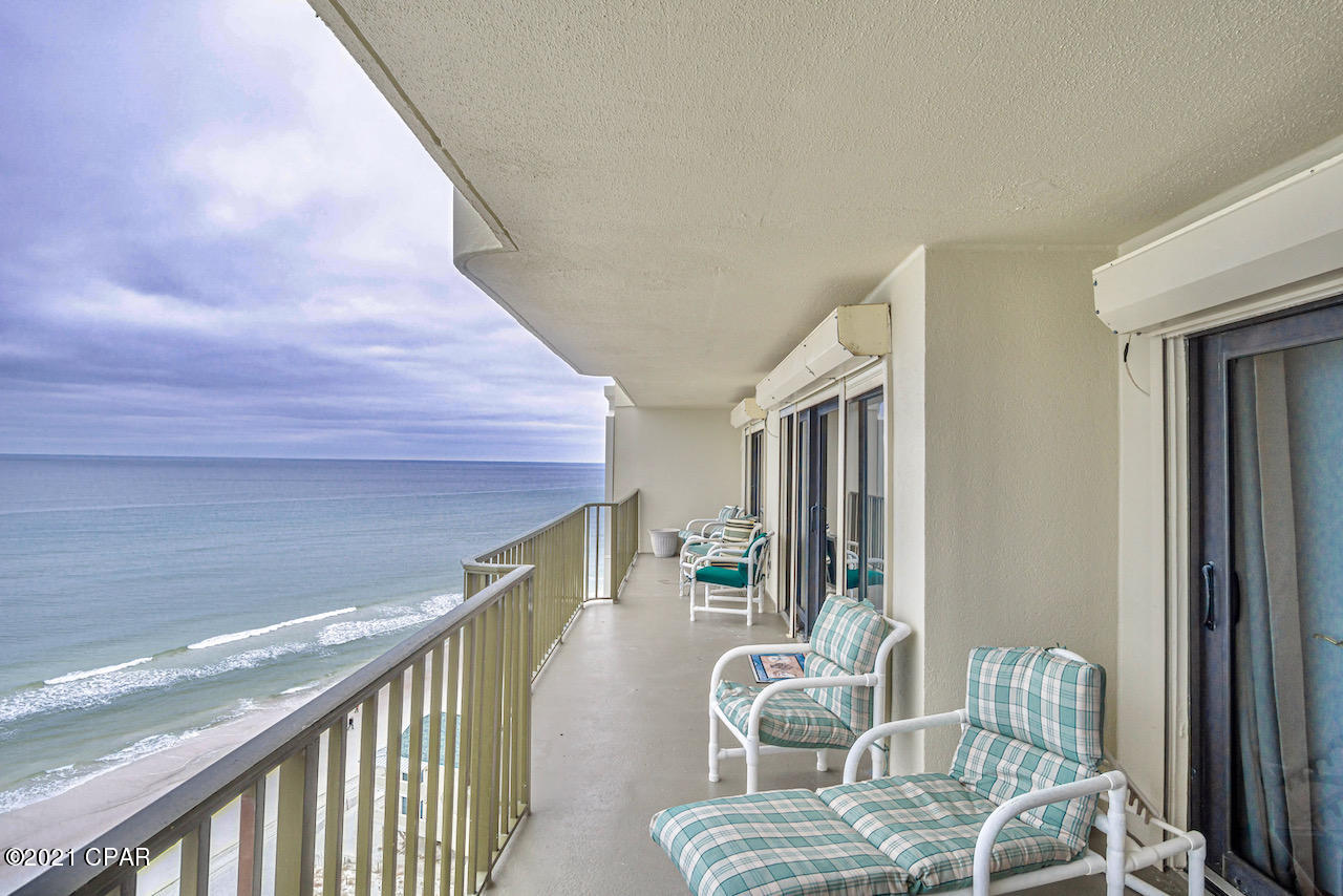 The Commodore - Residential