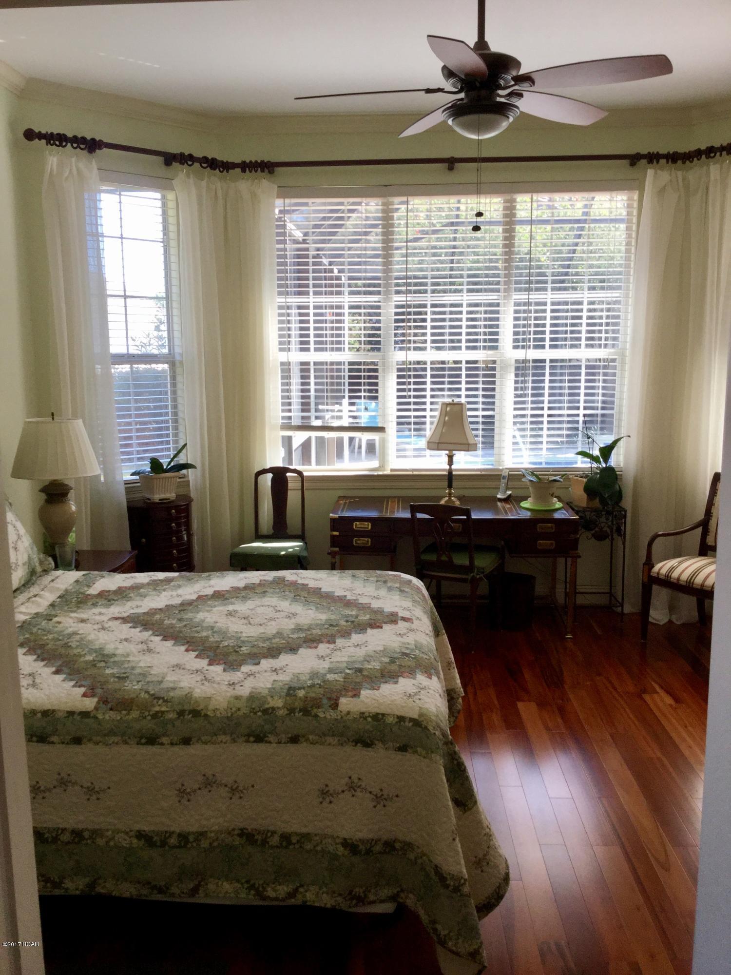 Dolphin Bay Ph I - Residential