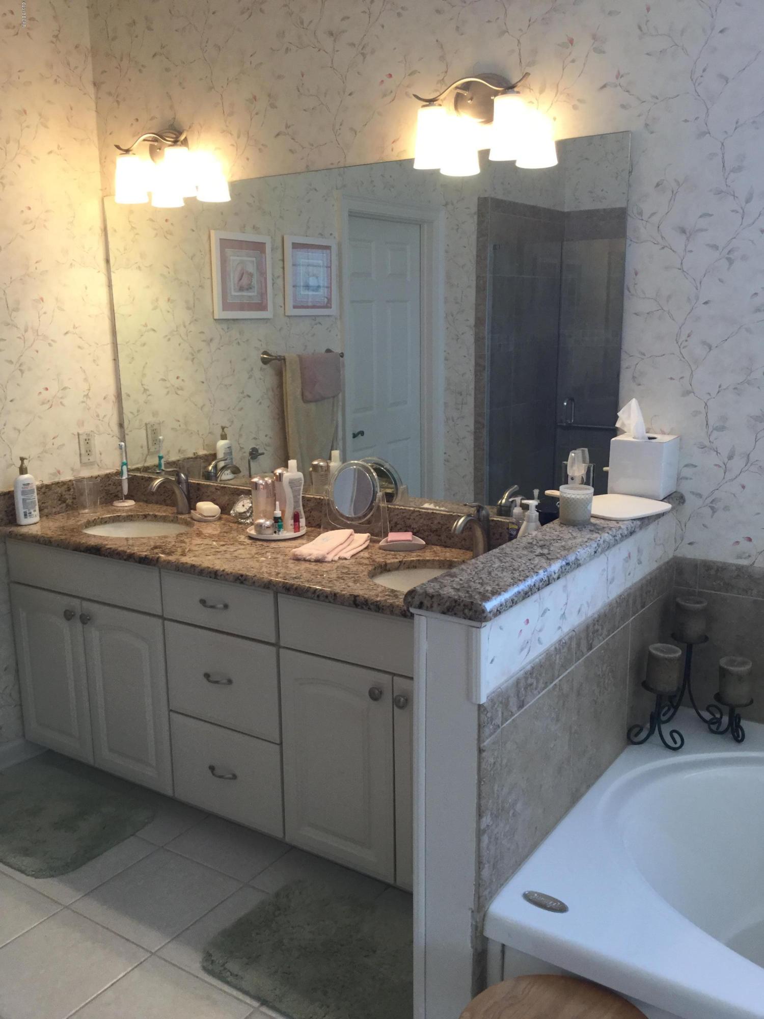 Dolphin Bay Ph I - Residential