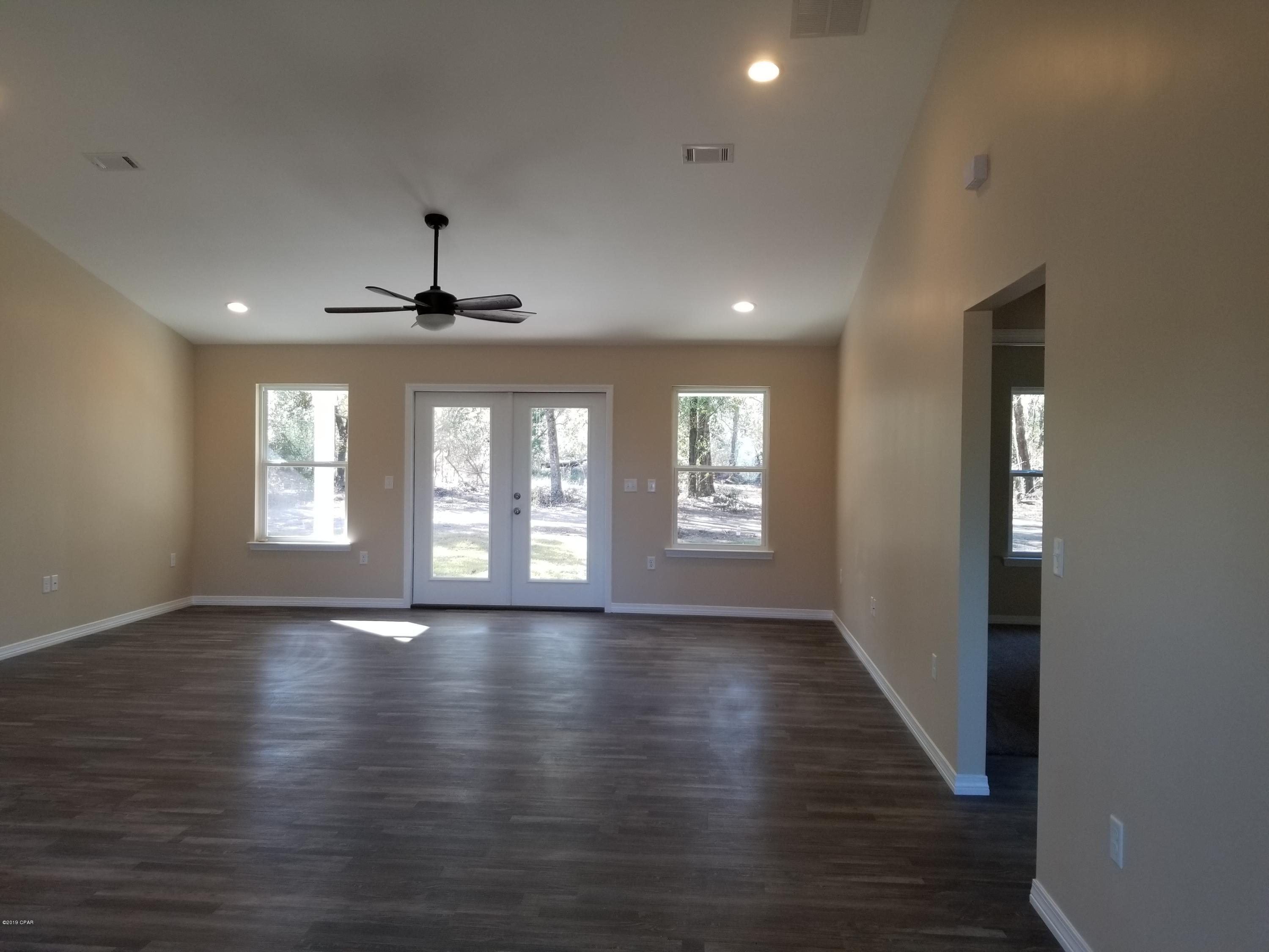 Leisure Lakes - Residential