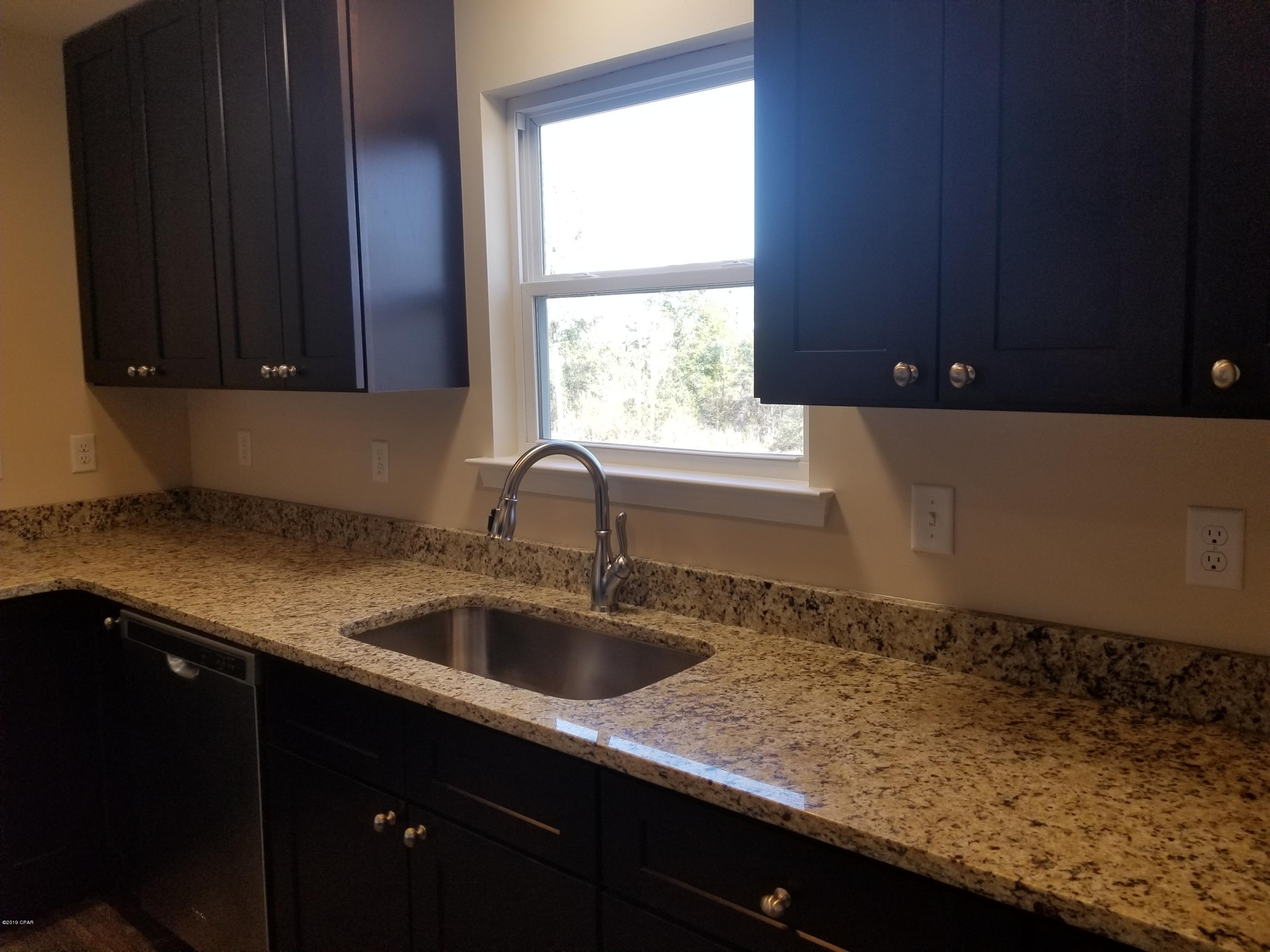 Leisure Lakes - Residential