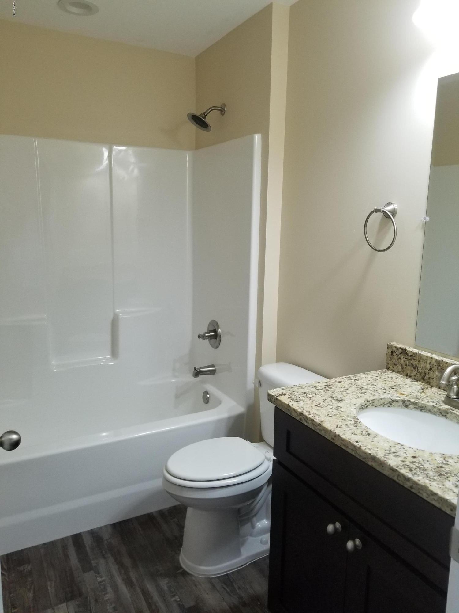 Leisure Lakes - Residential