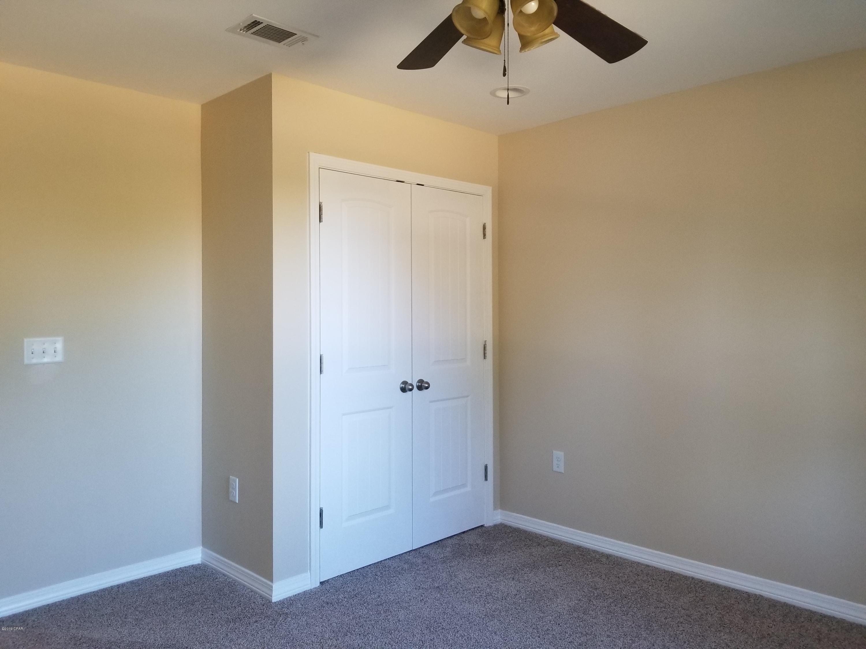 Leisure Lakes - Residential