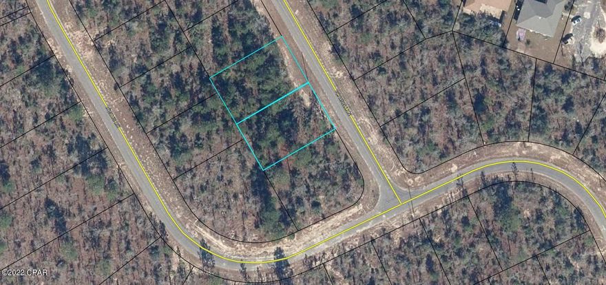 TWO LOTS totaling almost half an acre and less than one mile from Hwy 77!!! This double lot would make a perfect spot for your new home. The lots are near the 18 hole golf course and there are numerous nearby lakes/ponds with 5 different boat landings for fishing and swimming. Washington County offers some of the lowest property taxes in the State of Florida.   Deed restrictions do not allow mobile homes;  however, there is no HOA.  Best of all, it is only about 45 minutes from the World's Most Beautiful Beaches!!! Buyer is to pay owner's title policy, doc stamps on deed and closing fee. Parcels may also be purchased individually