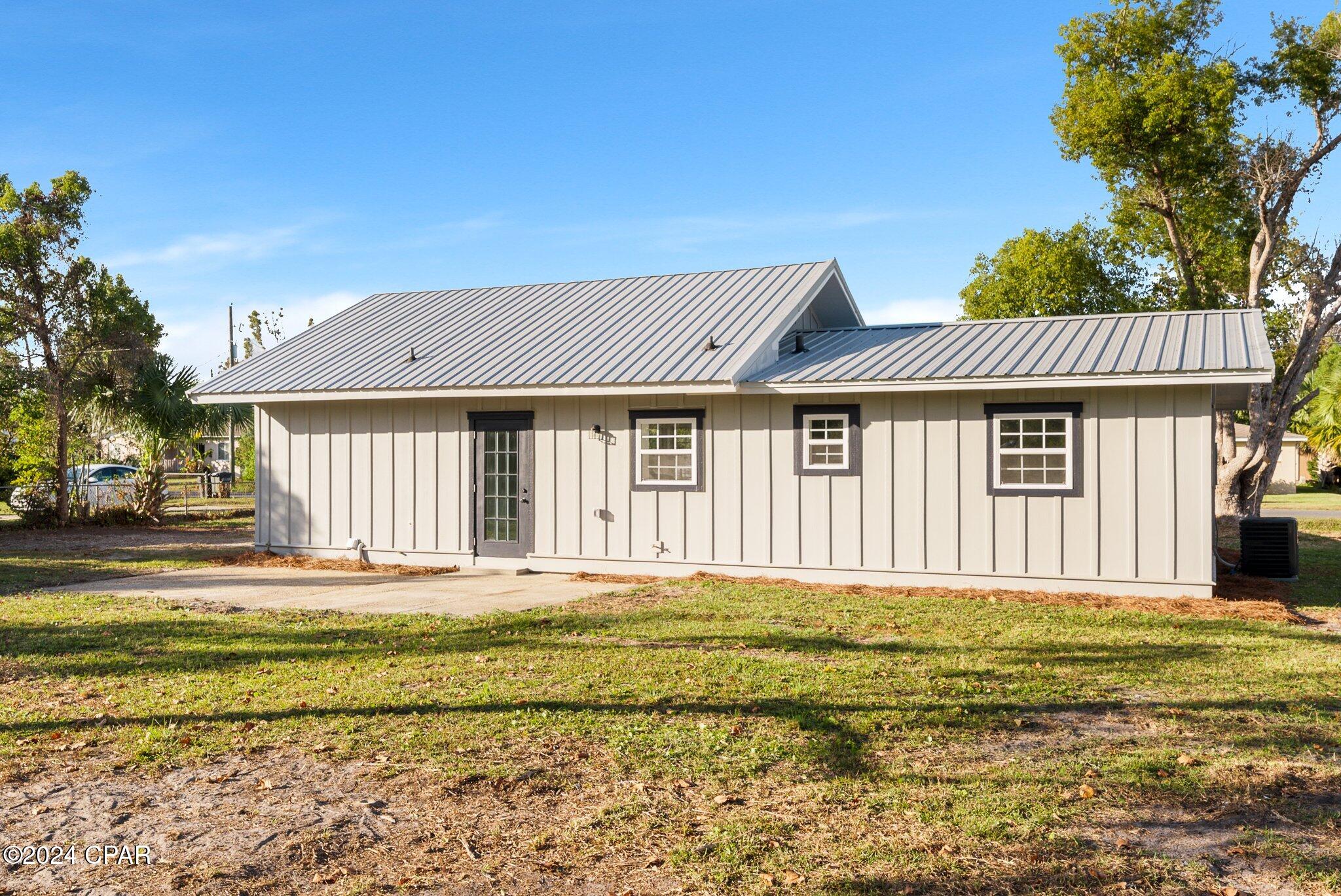 Wh Parker - Residential