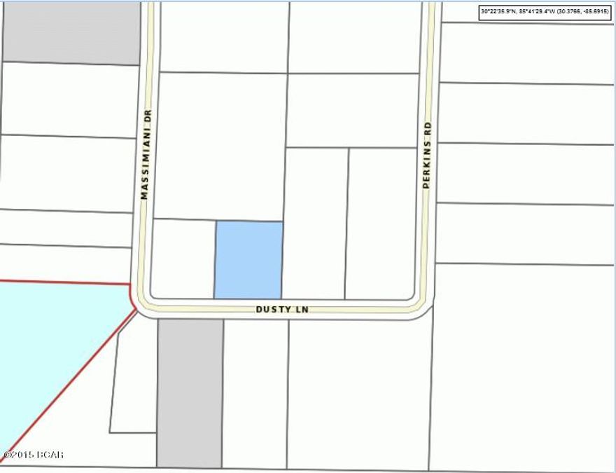 GREAT OPPORTUNITY TO OWN 2.9 ACRES OF COUNTRY * GROWING AREA NEAR LAKE MERIL * CLOSE TO LYNN HAVEN * POSSIBLE TO HAVE HORSES IN THIS AREA.
