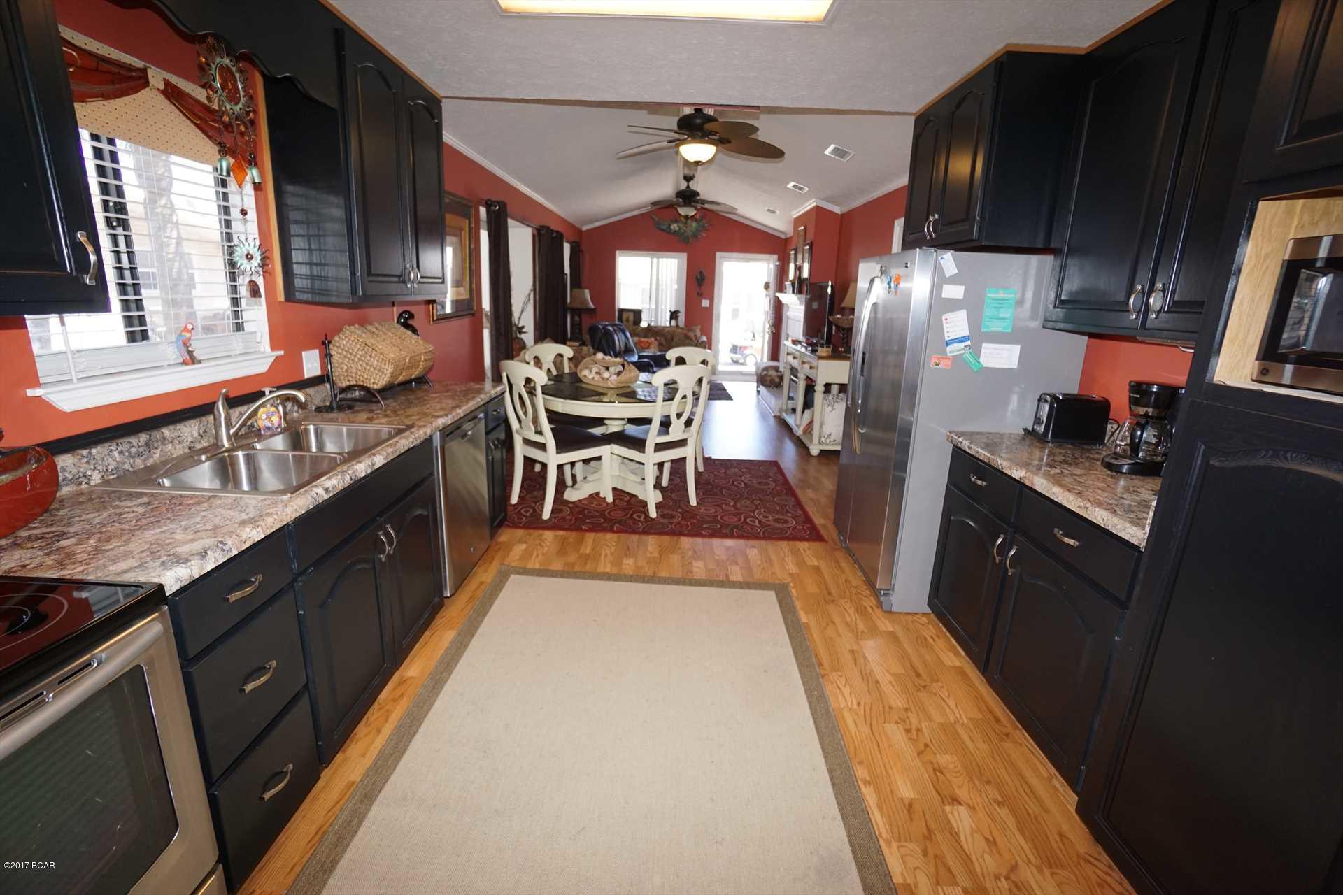 Venture Out Travel Trail - Residential