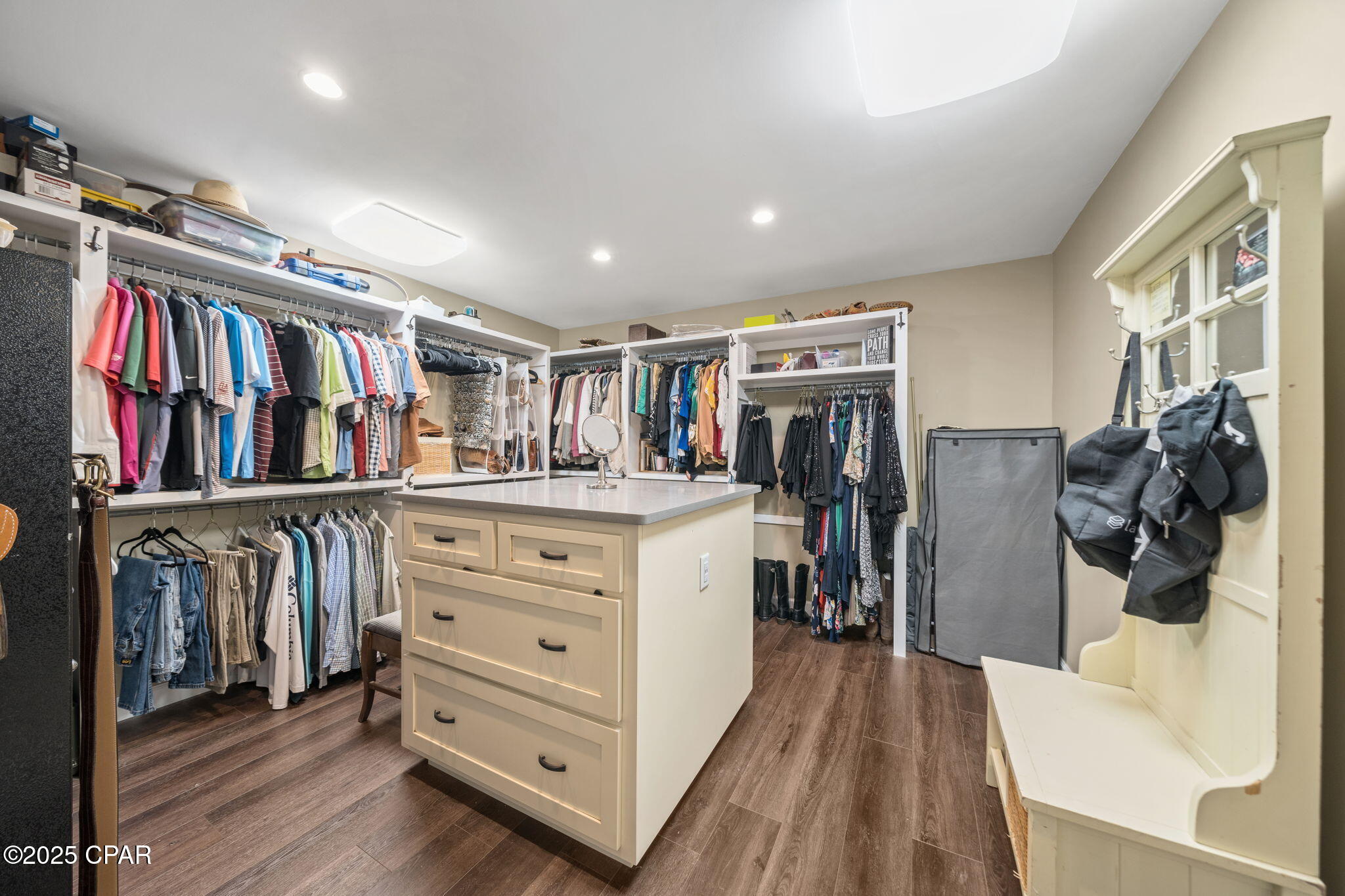 Kings Point 1st Add - Residential