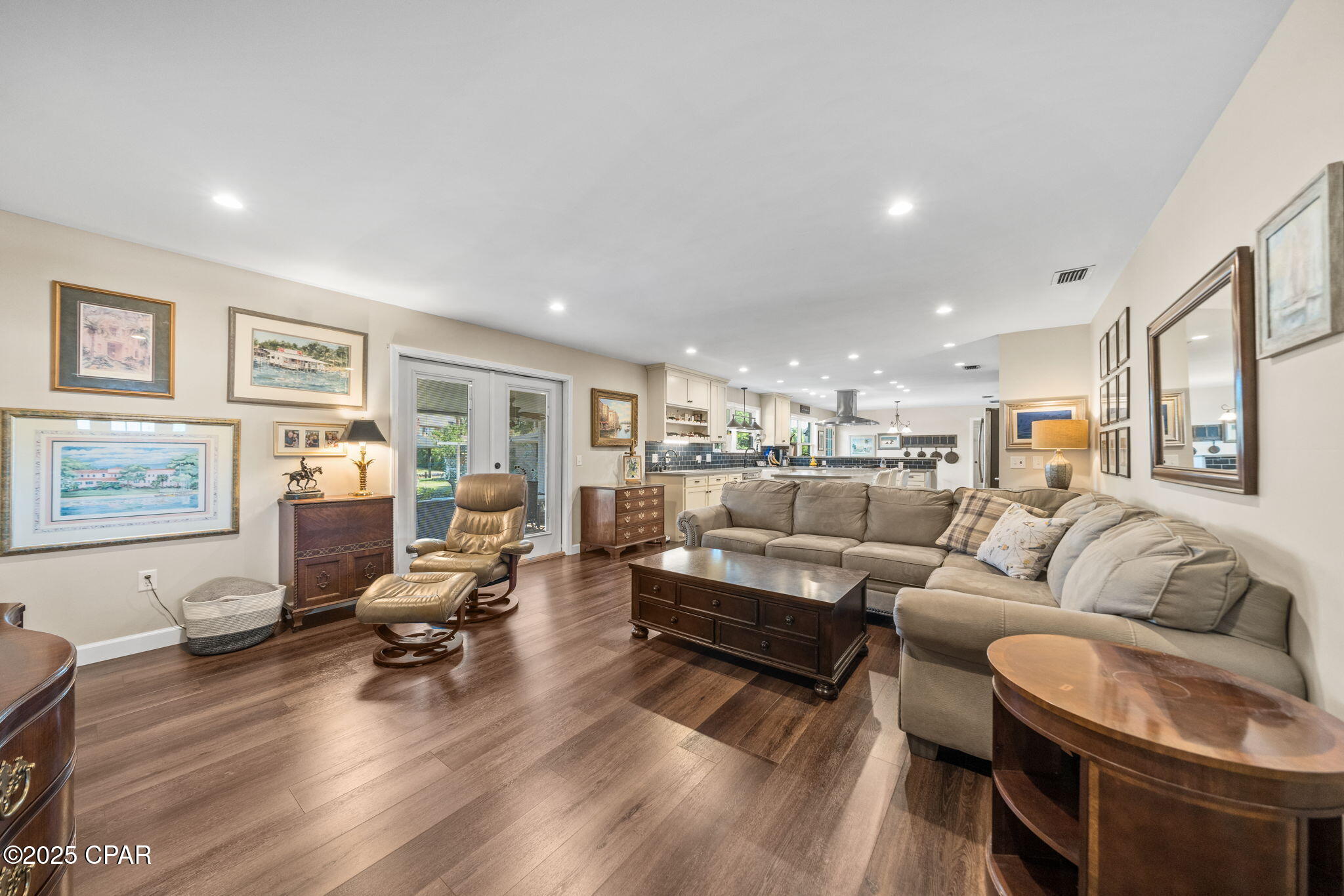 Kings Point 1st Add - Residential