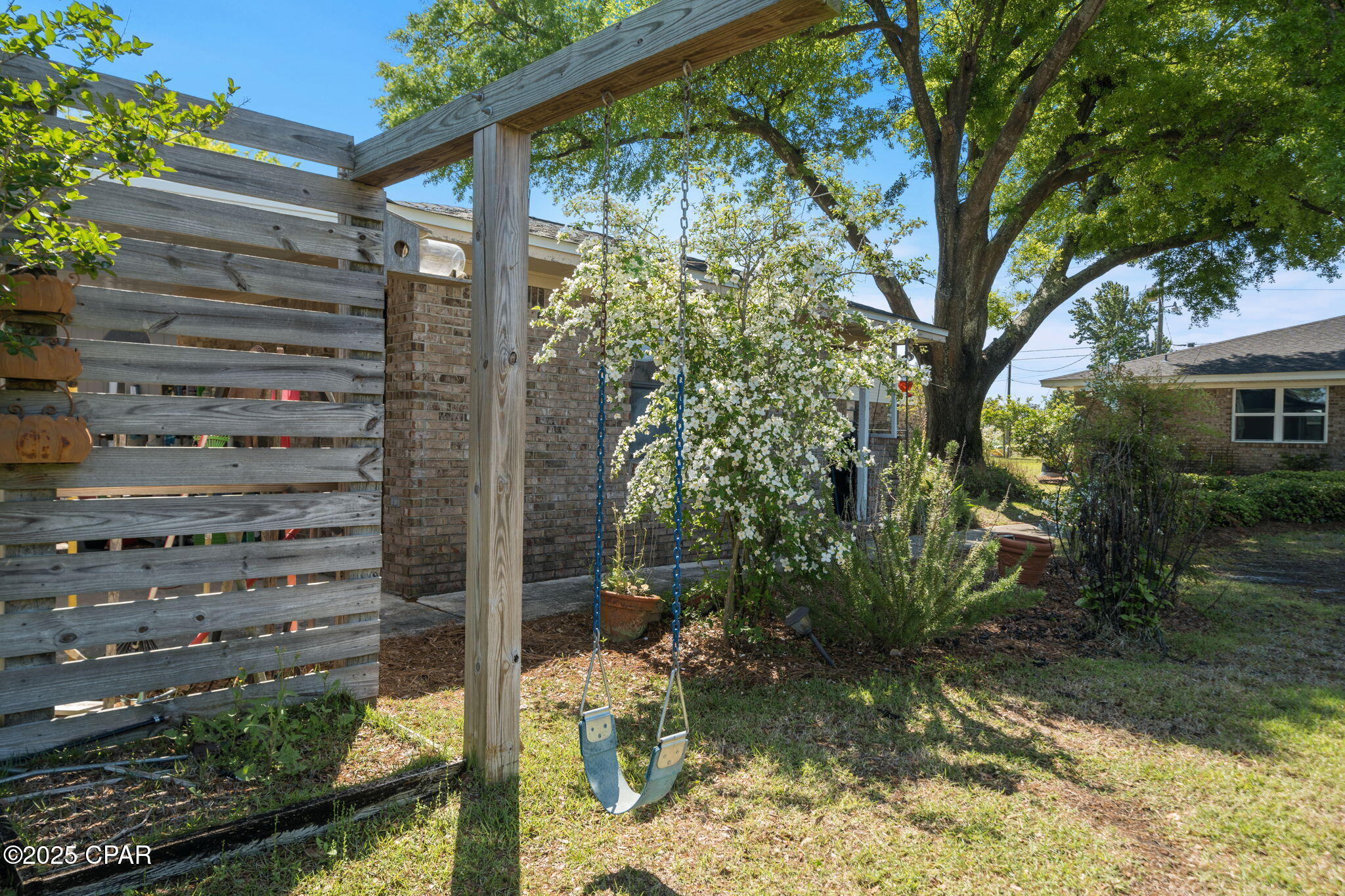 Kings Point 1st Add - Residential