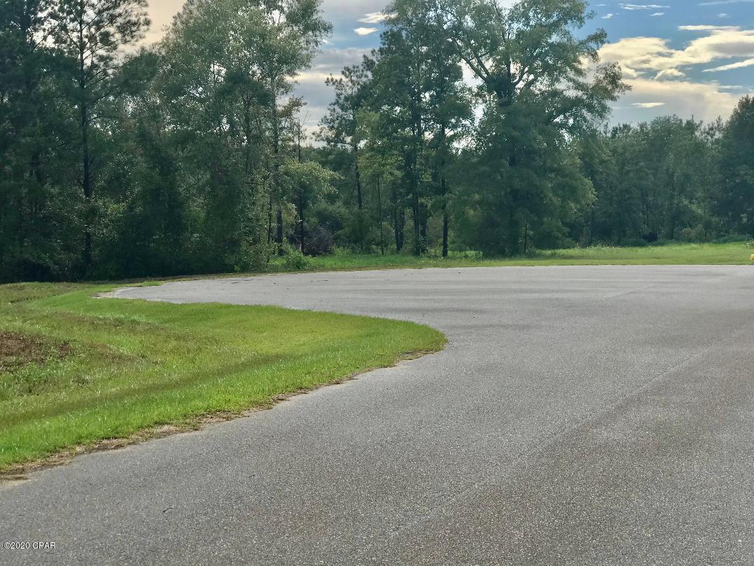 Kiersten Heights - Land