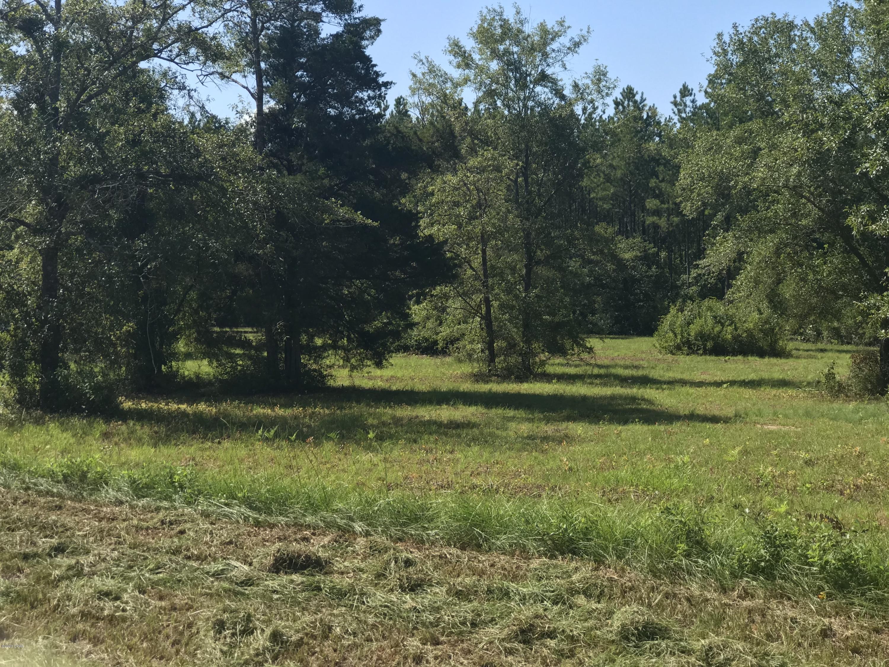 Kiersten Heights - Land