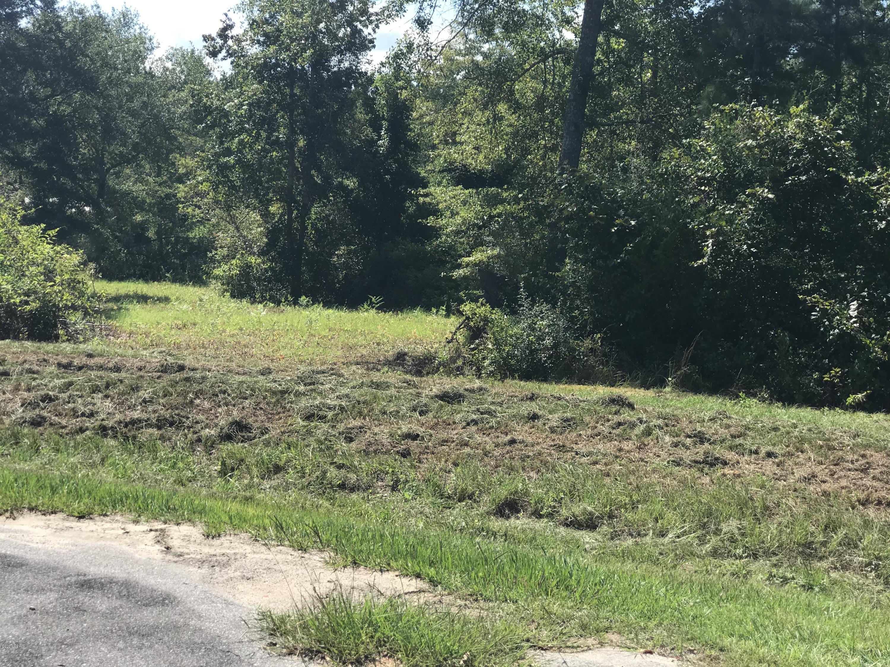 Kiersten Heights - Land