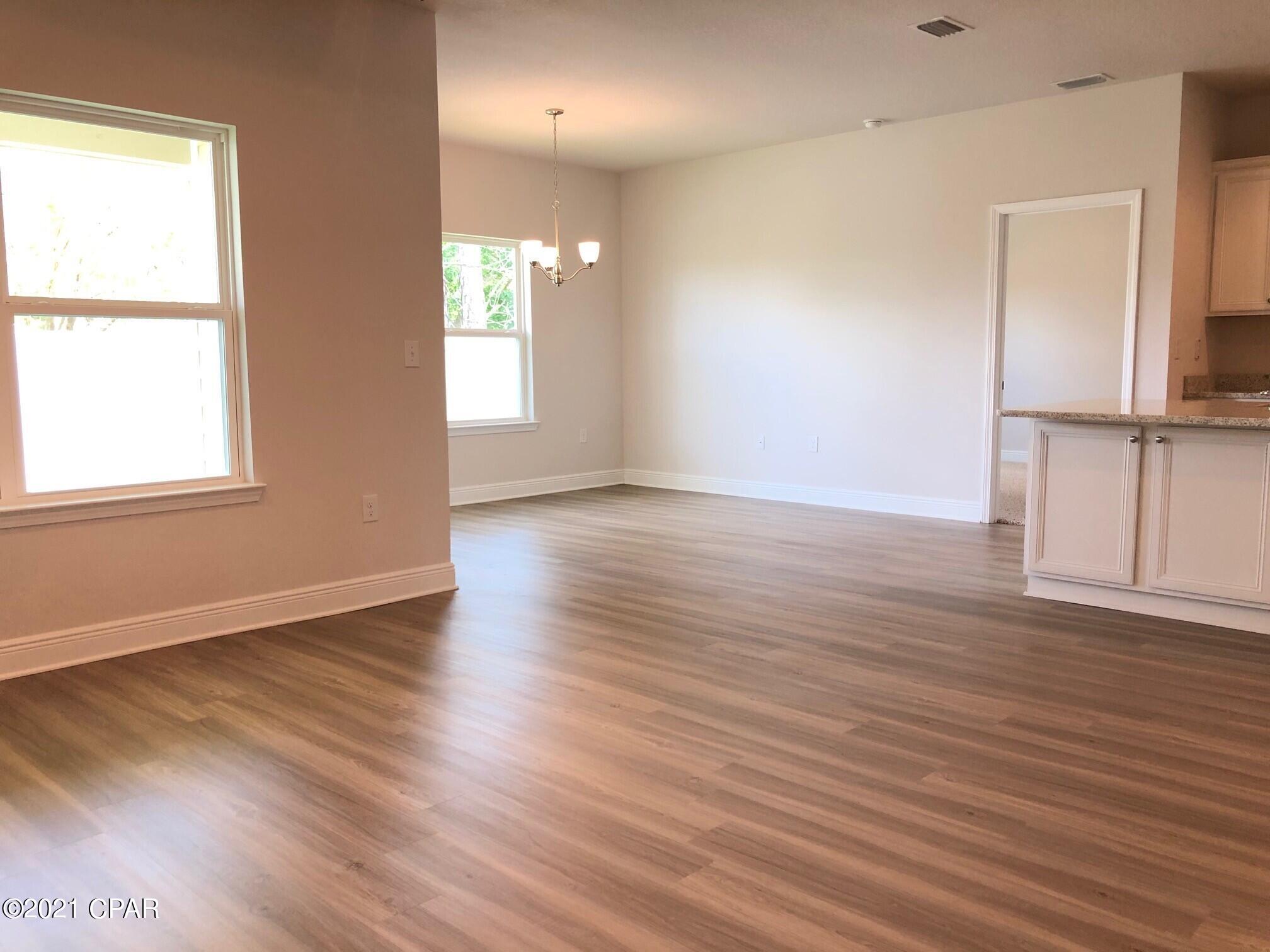 Emerald Cove Villas - Residential