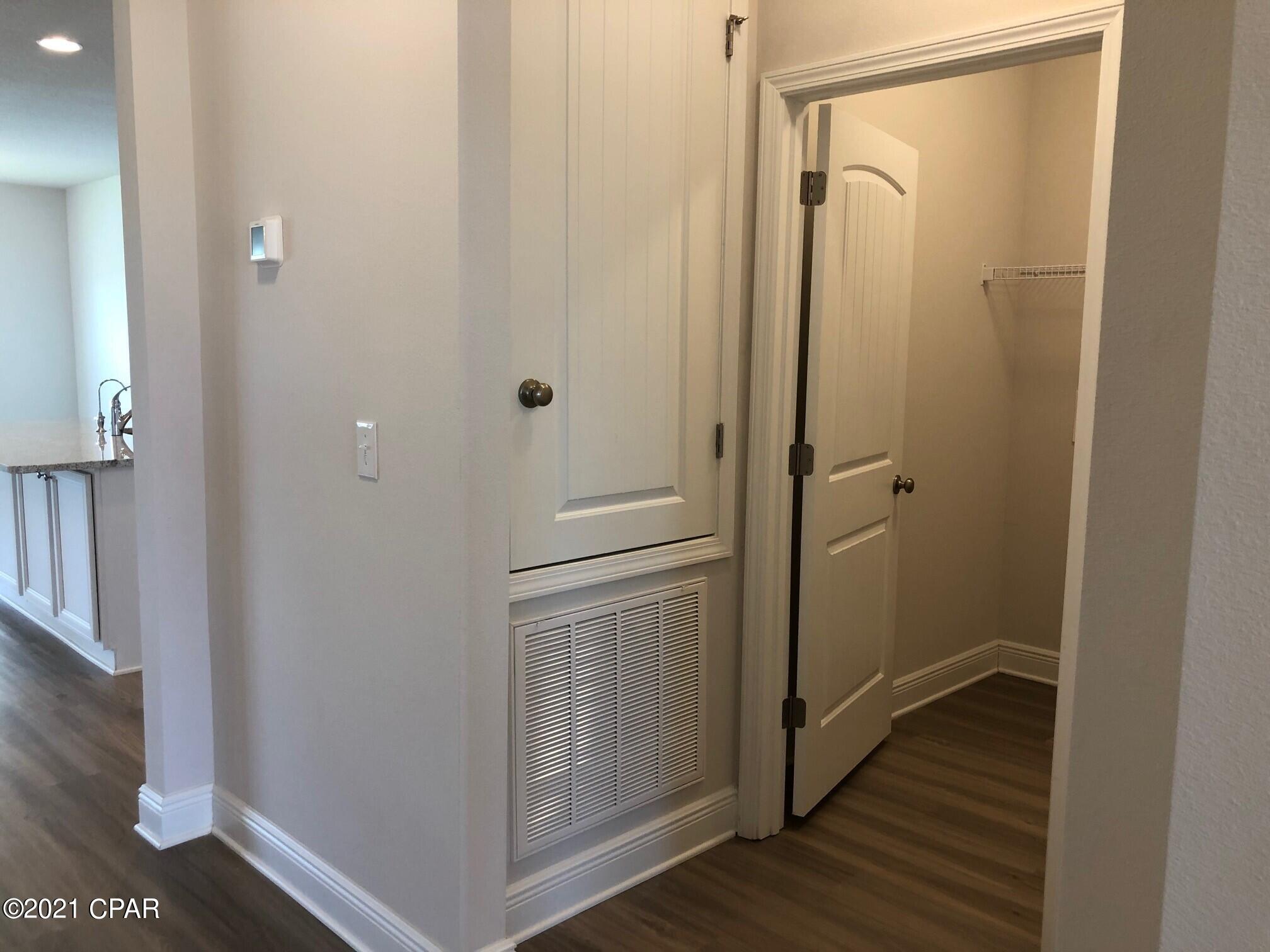 Emerald Cove Villas - Residential