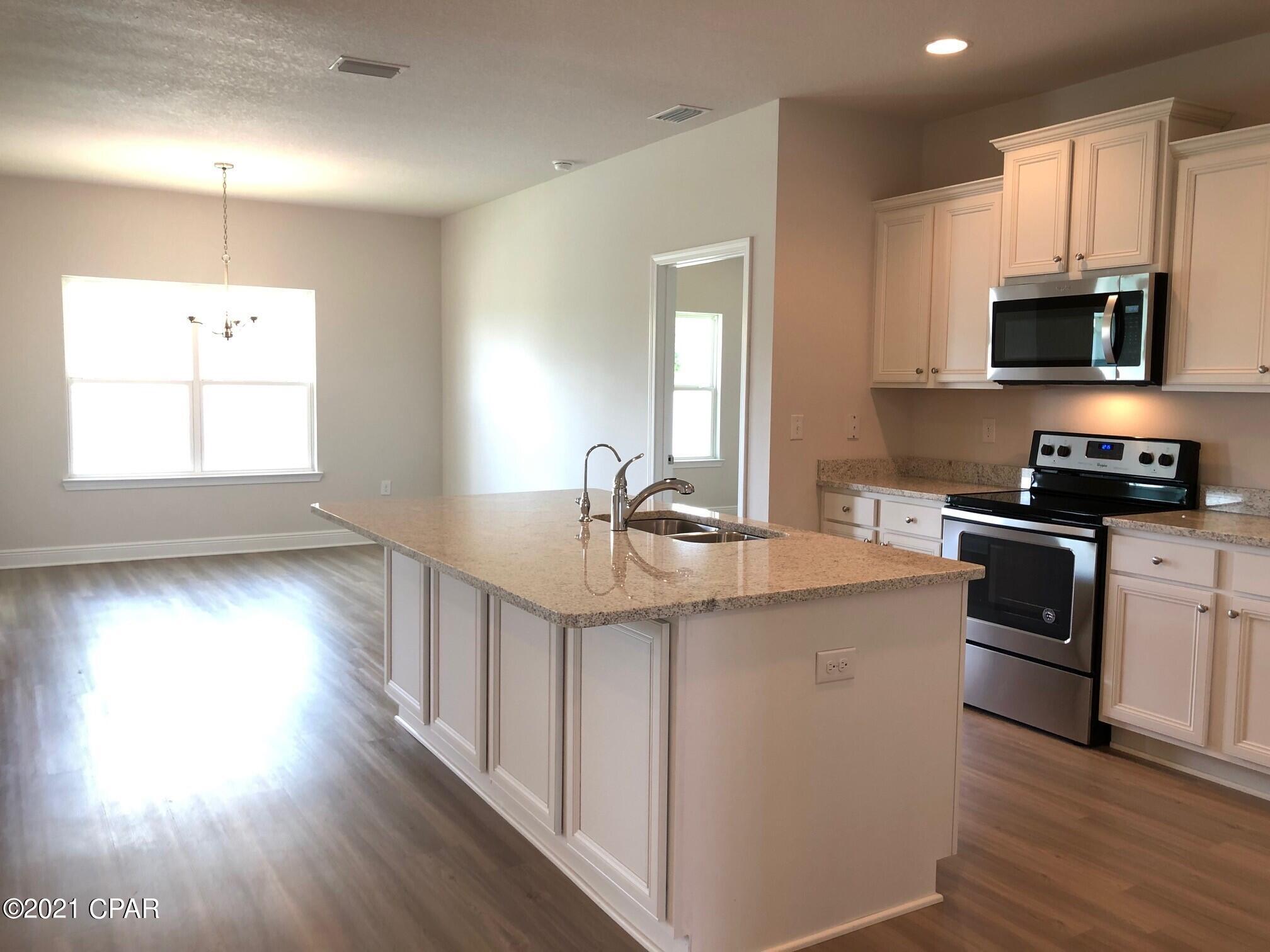 Emerald Cove Villas - Residential