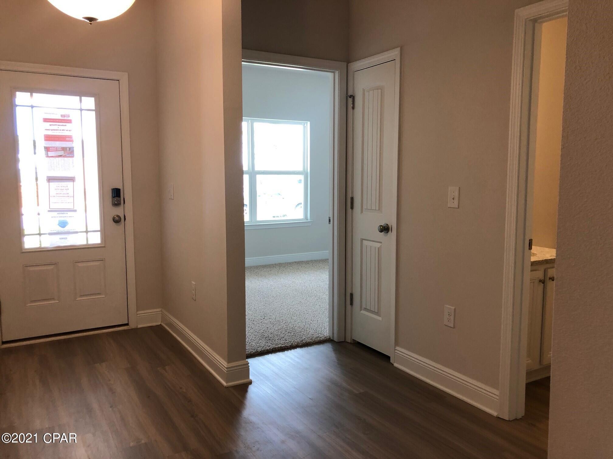 Emerald Cove Villas - Residential