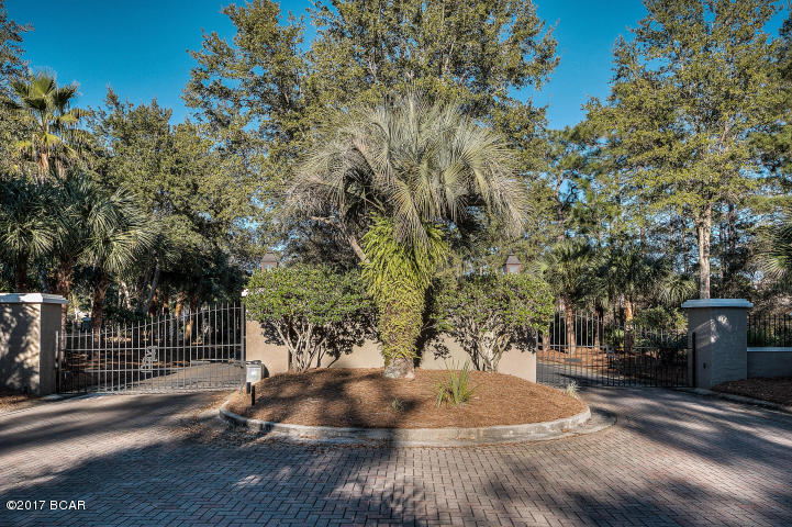 Botany Bayou - Residential