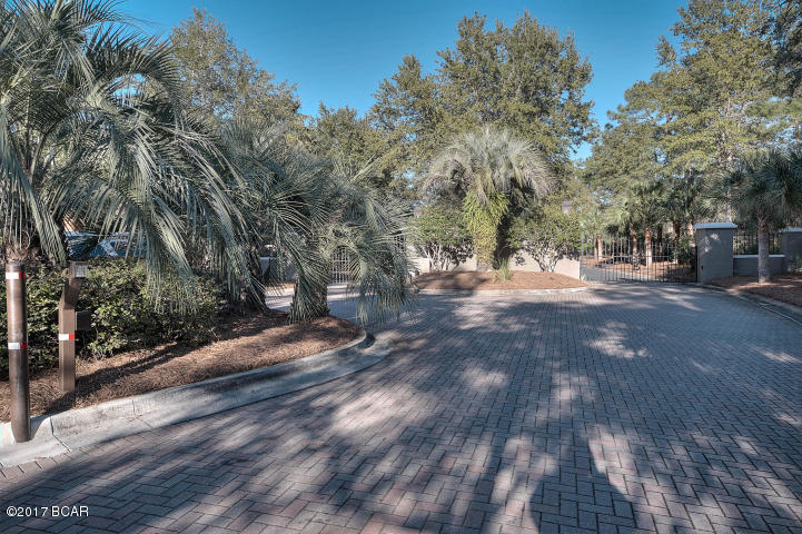 Botany Bayou - Residential