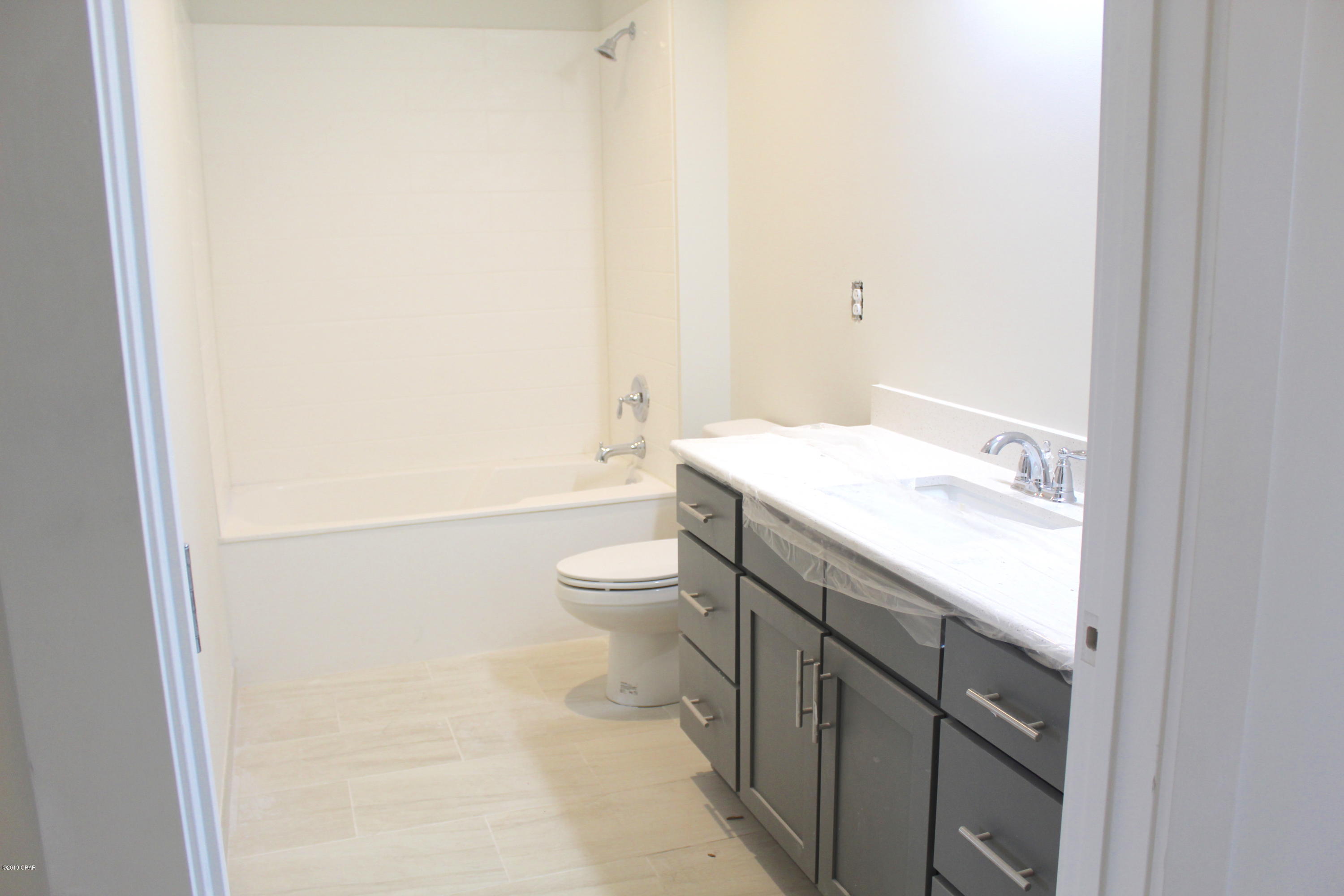 Calypso Towers III - Residential