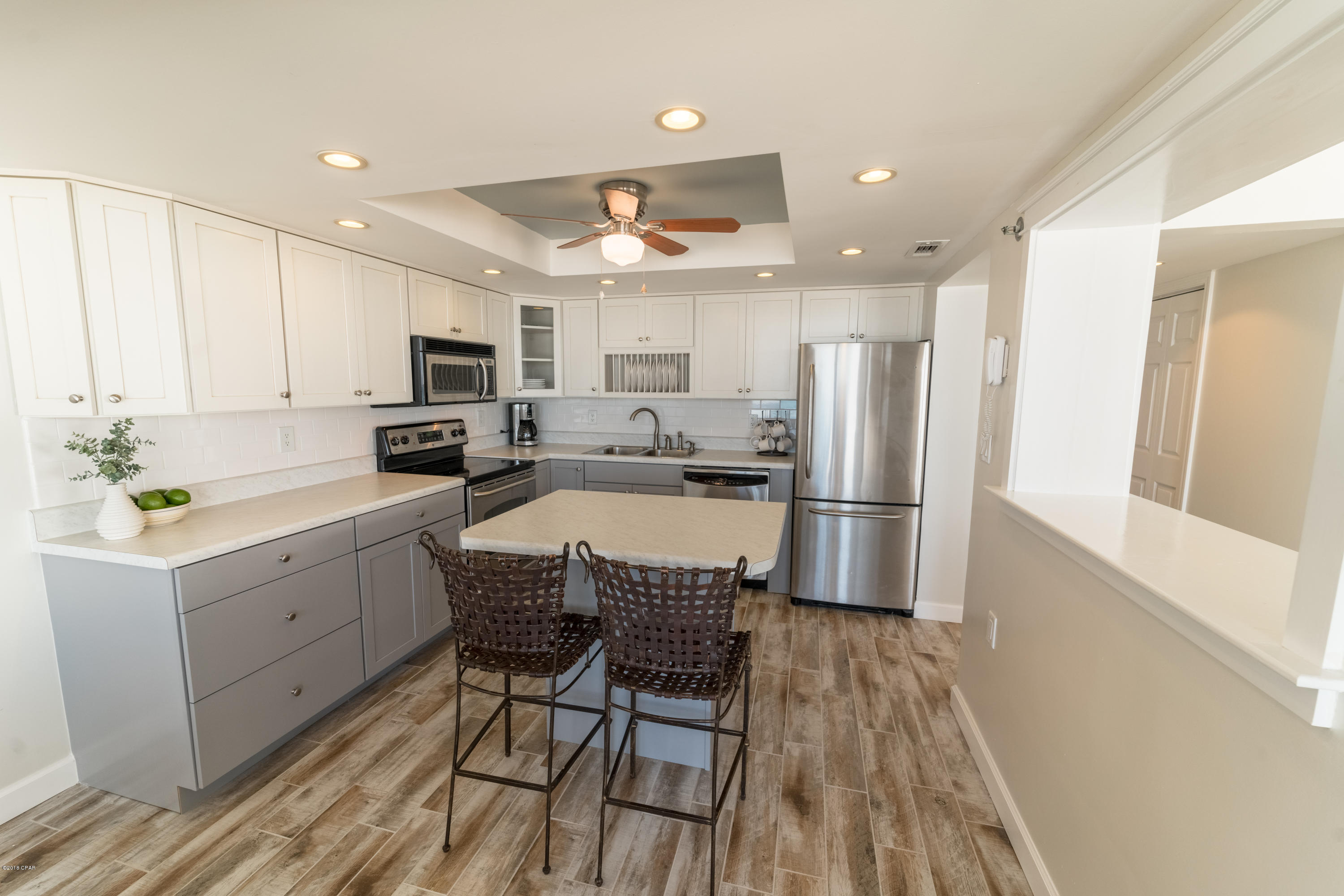 Edgewater Tower III - Residential