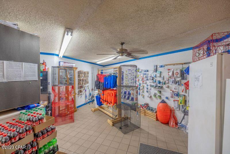 Bayside Park U-1 - Commercial Sale