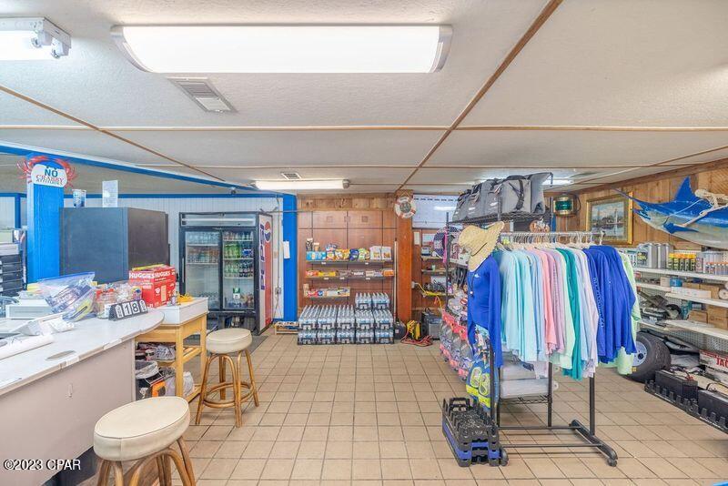 Bayside Park U-1 - Commercial Sale