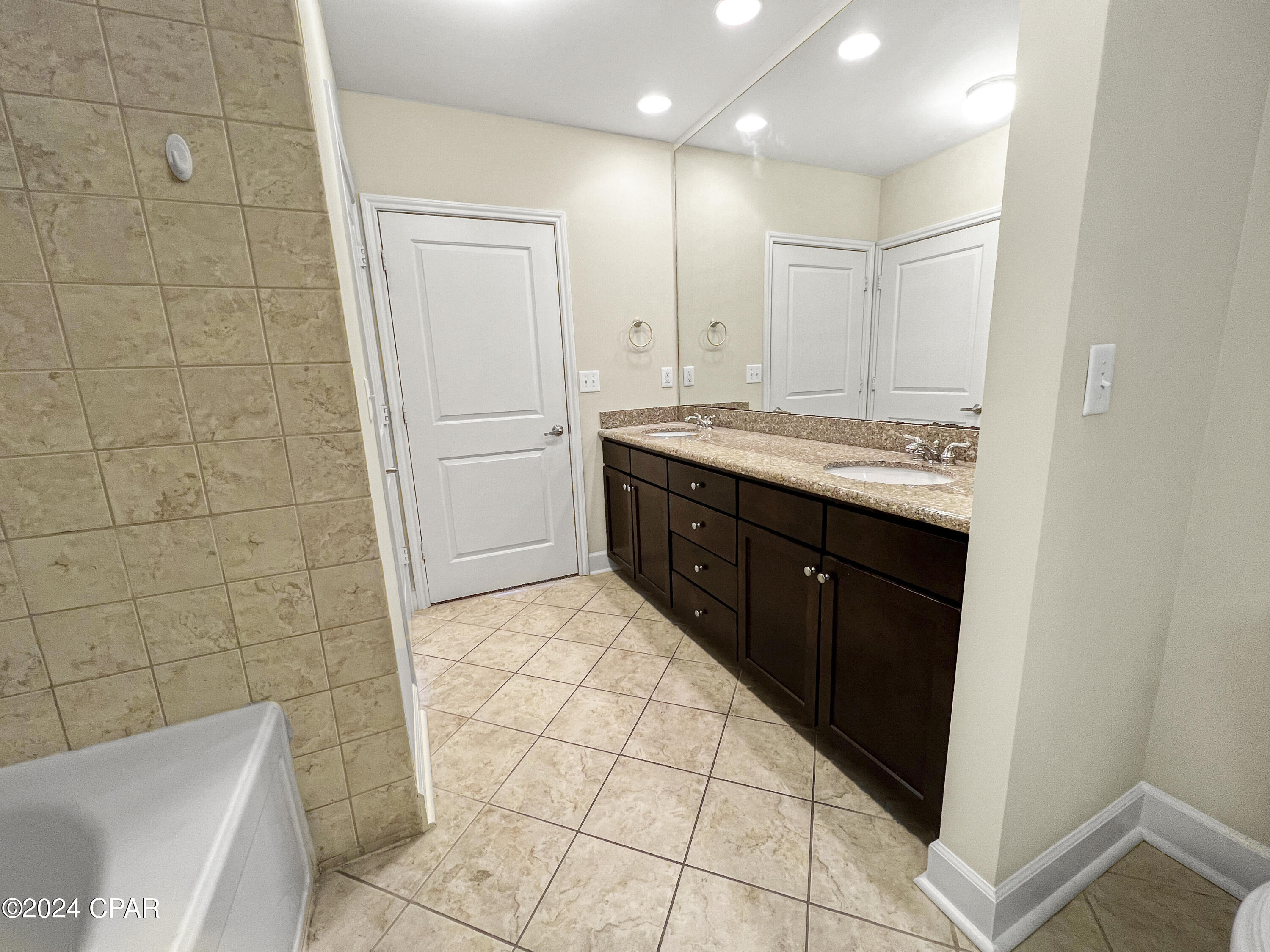 Island Reserve - Residential