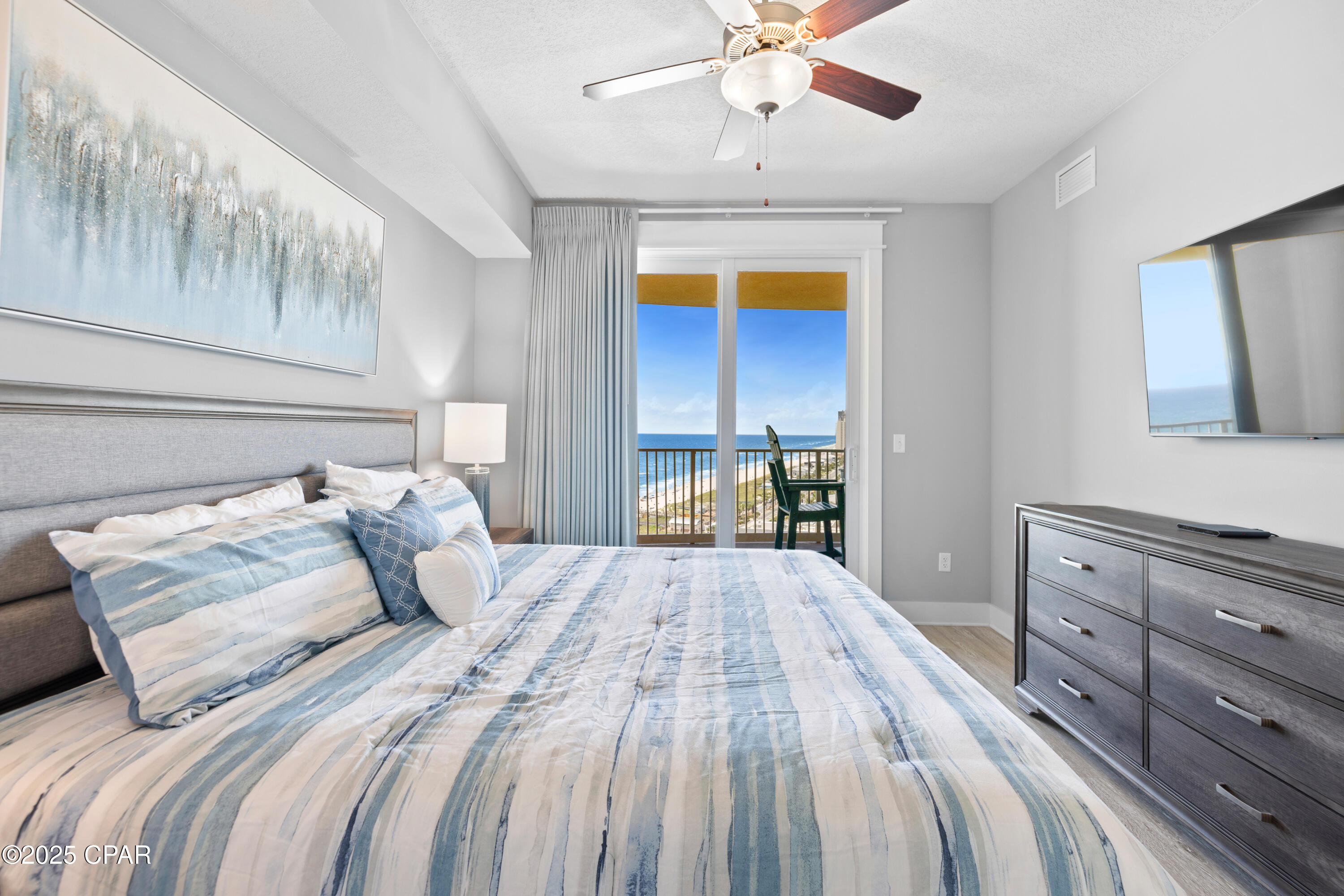 Calypso Towers III - Residential