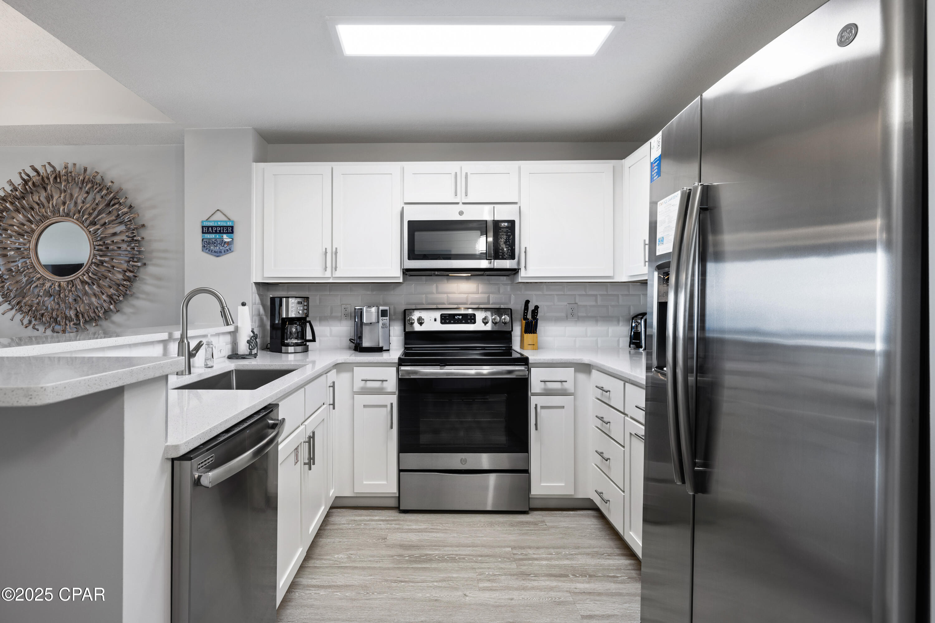 Calypso Towers III - Residential