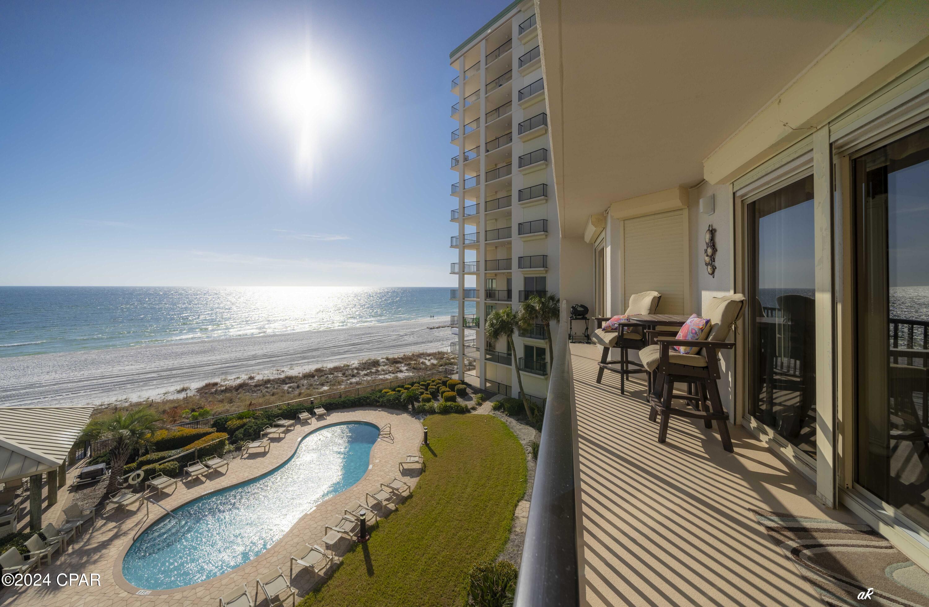 Summerwinds Condo - Residential