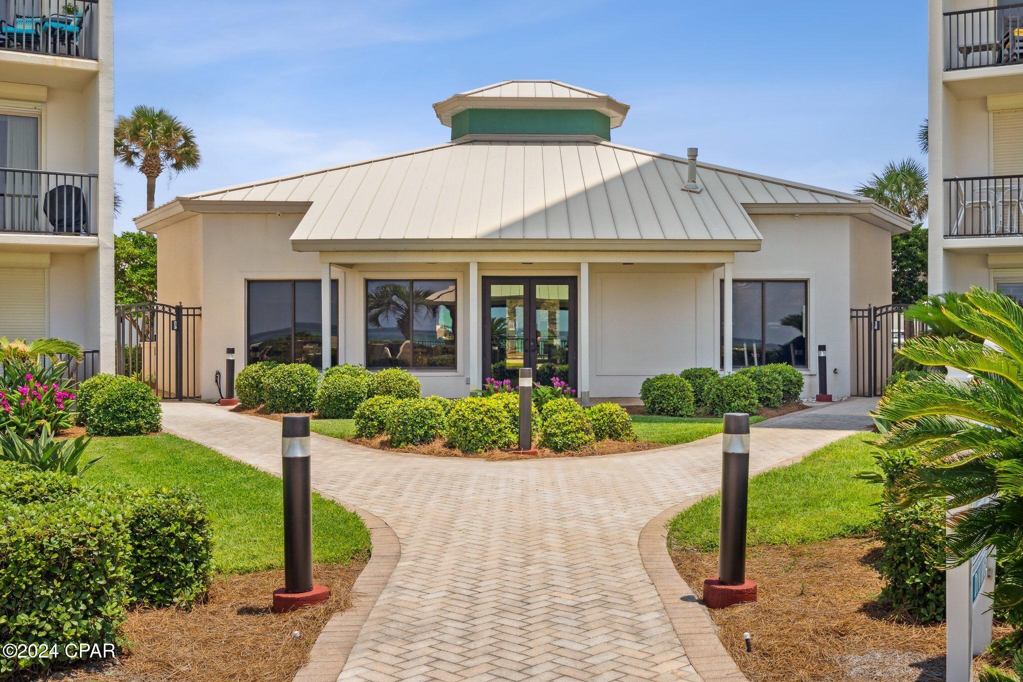 Summerwinds Condo - Residential