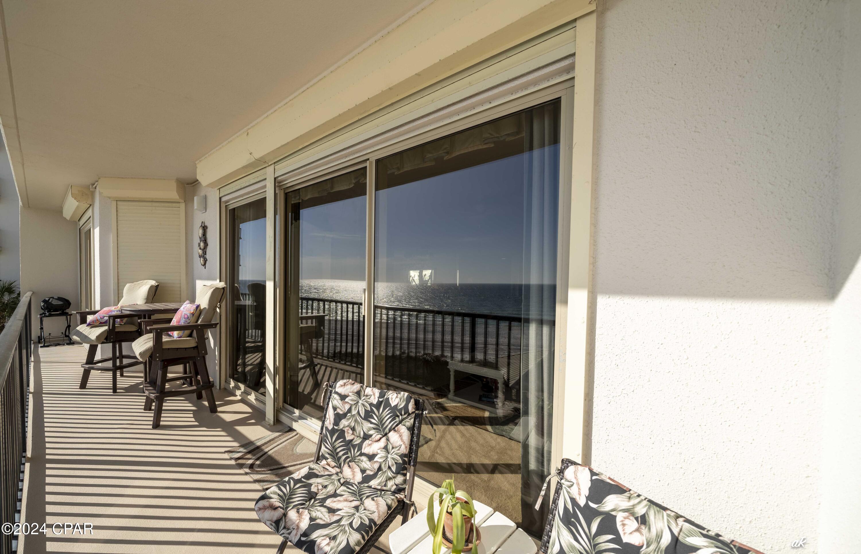 Summerwinds Condo - Residential