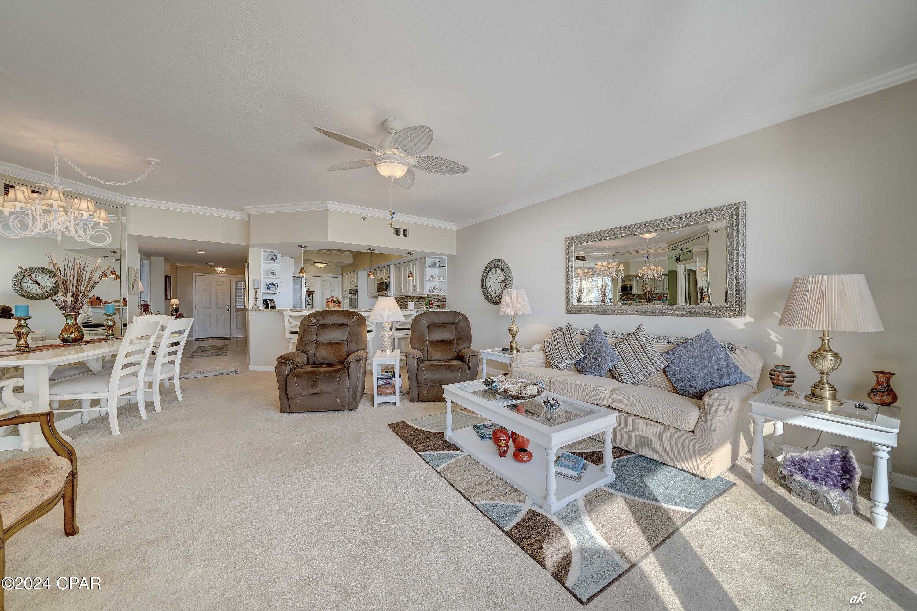 Summerwinds Condo - Residential